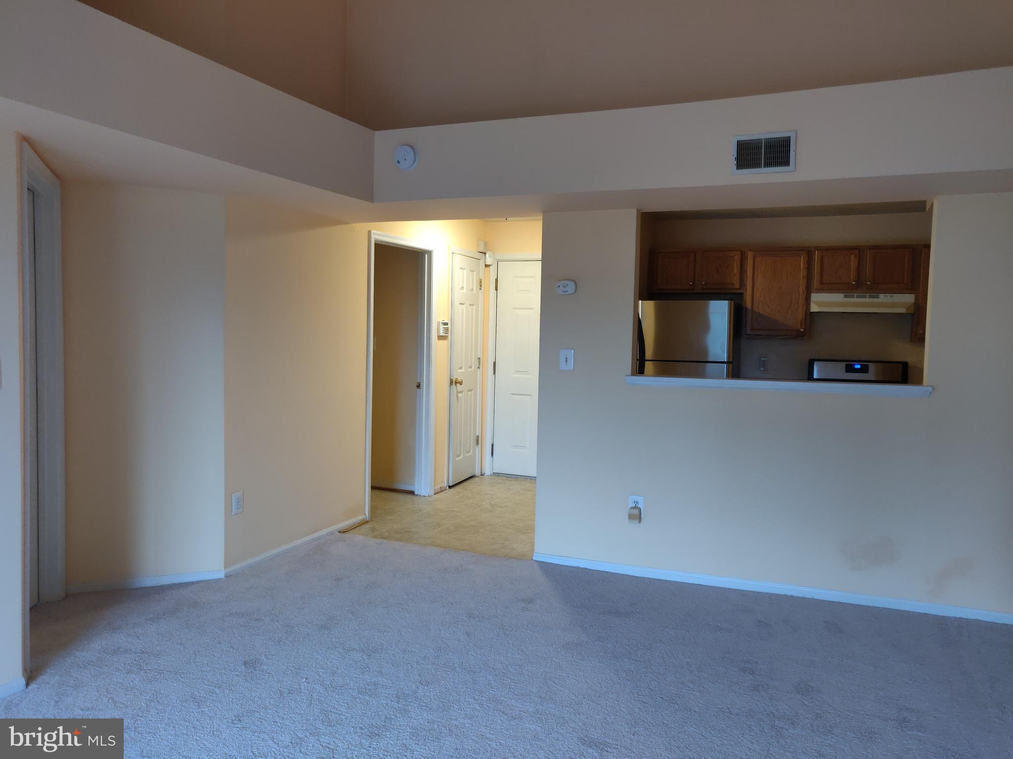 NORMANDY PLACE CONDO-PHA - Residential Lease