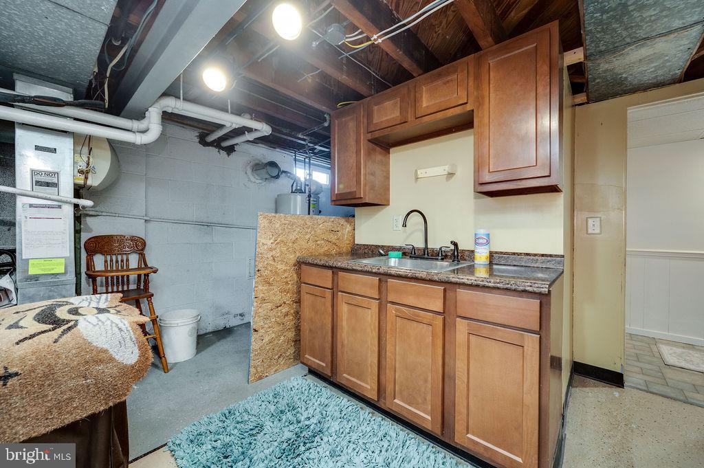 SOUTH TEMPLE HEIGH - Residential