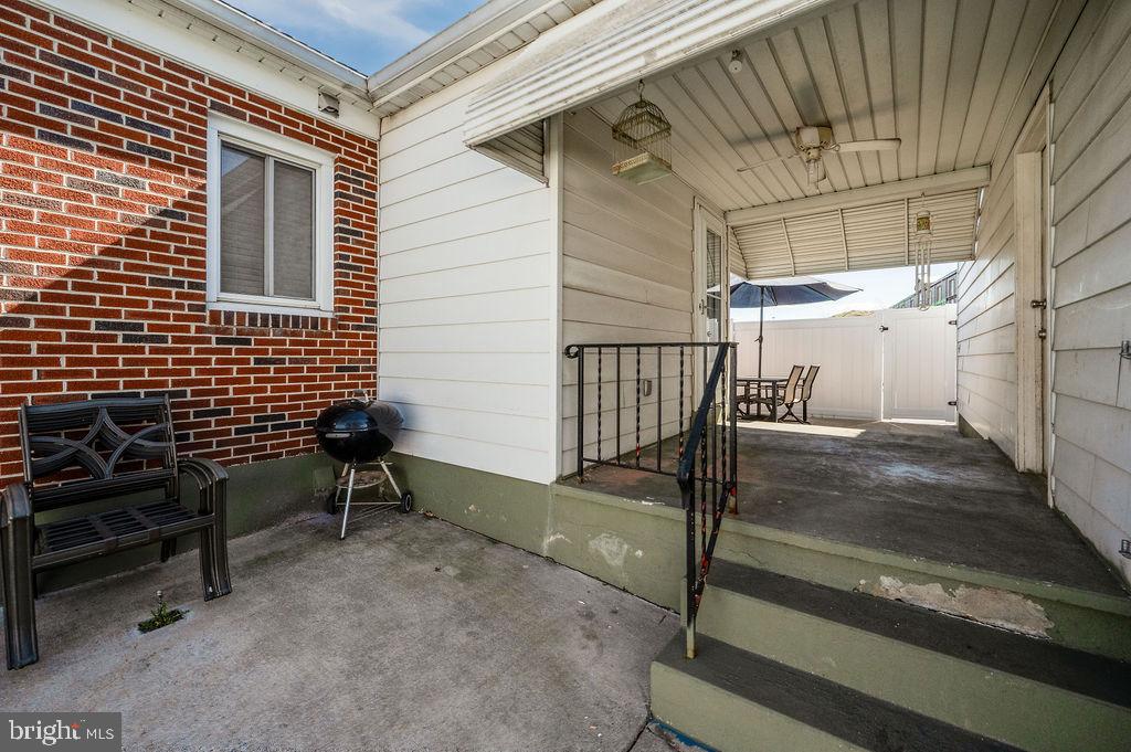 SOUTH TEMPLE HEIGH - Residential