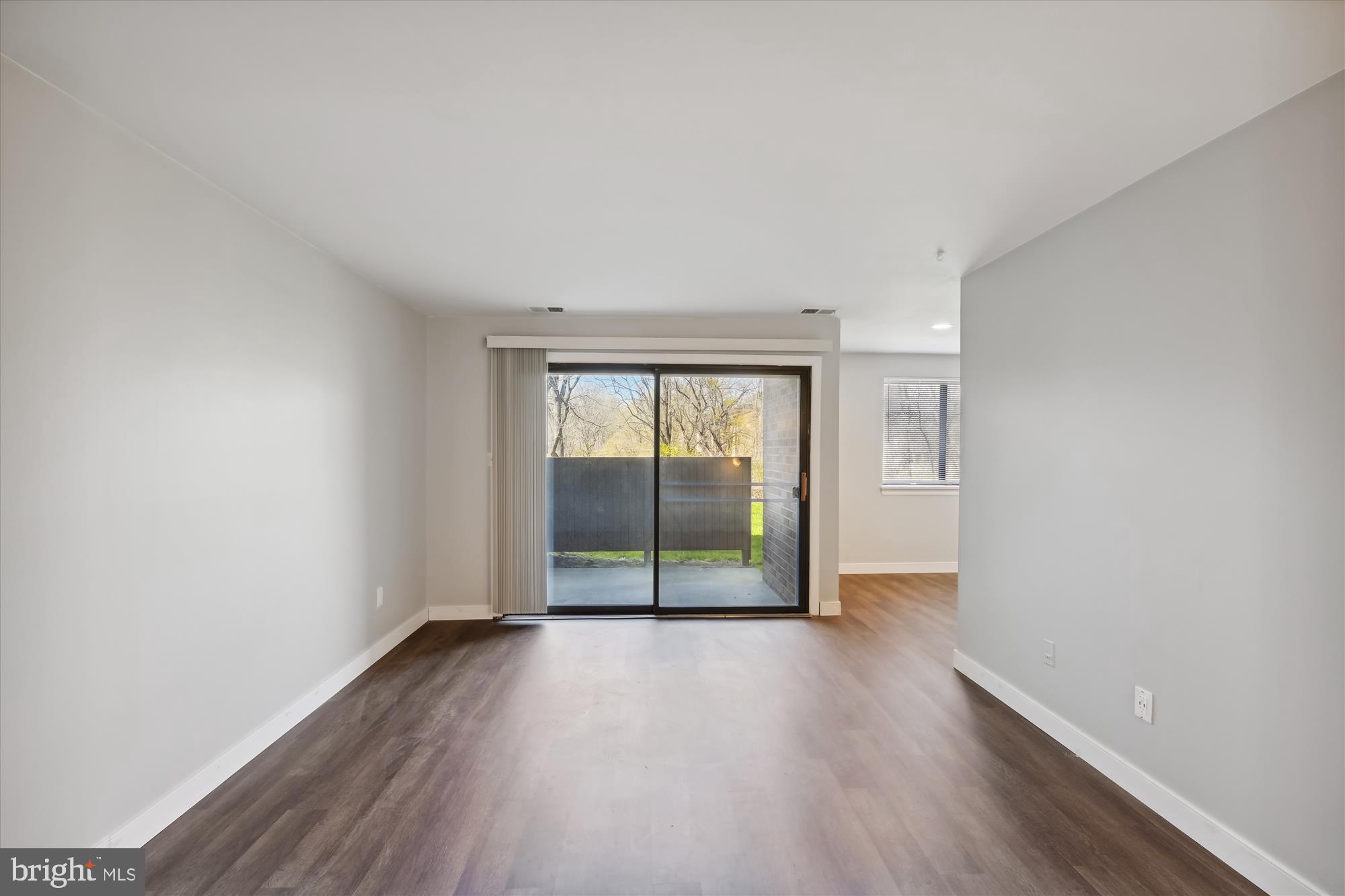 TREOVER - Residential Lease