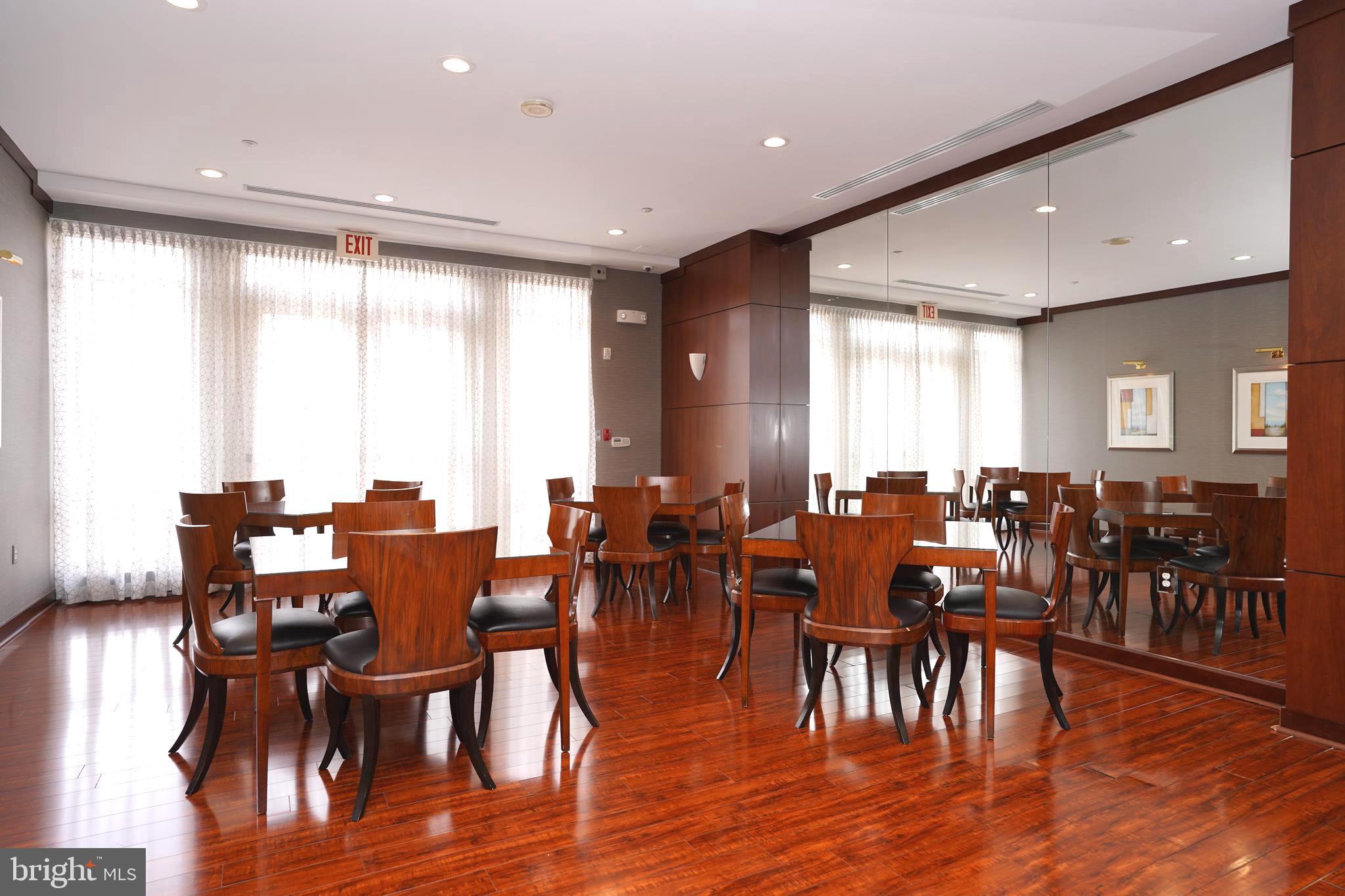 MERCER - Residential