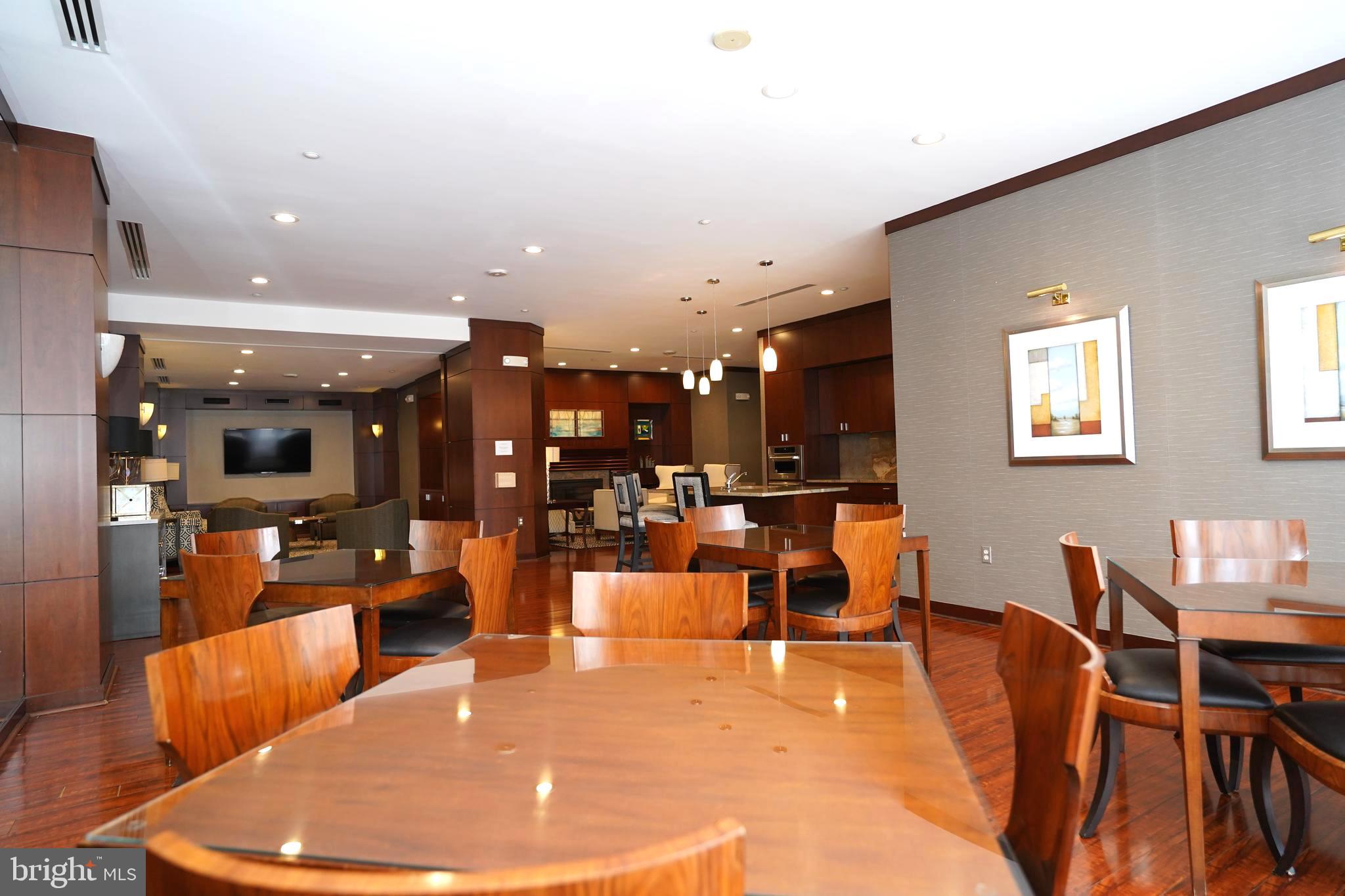 MERCER - Residential