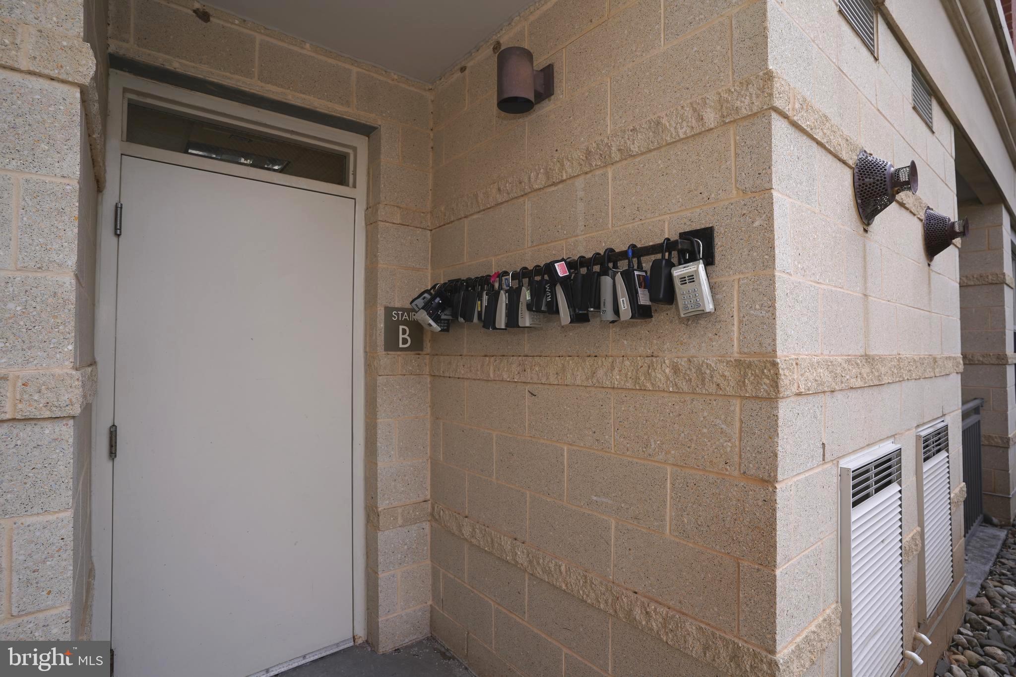 MERCER - Residential