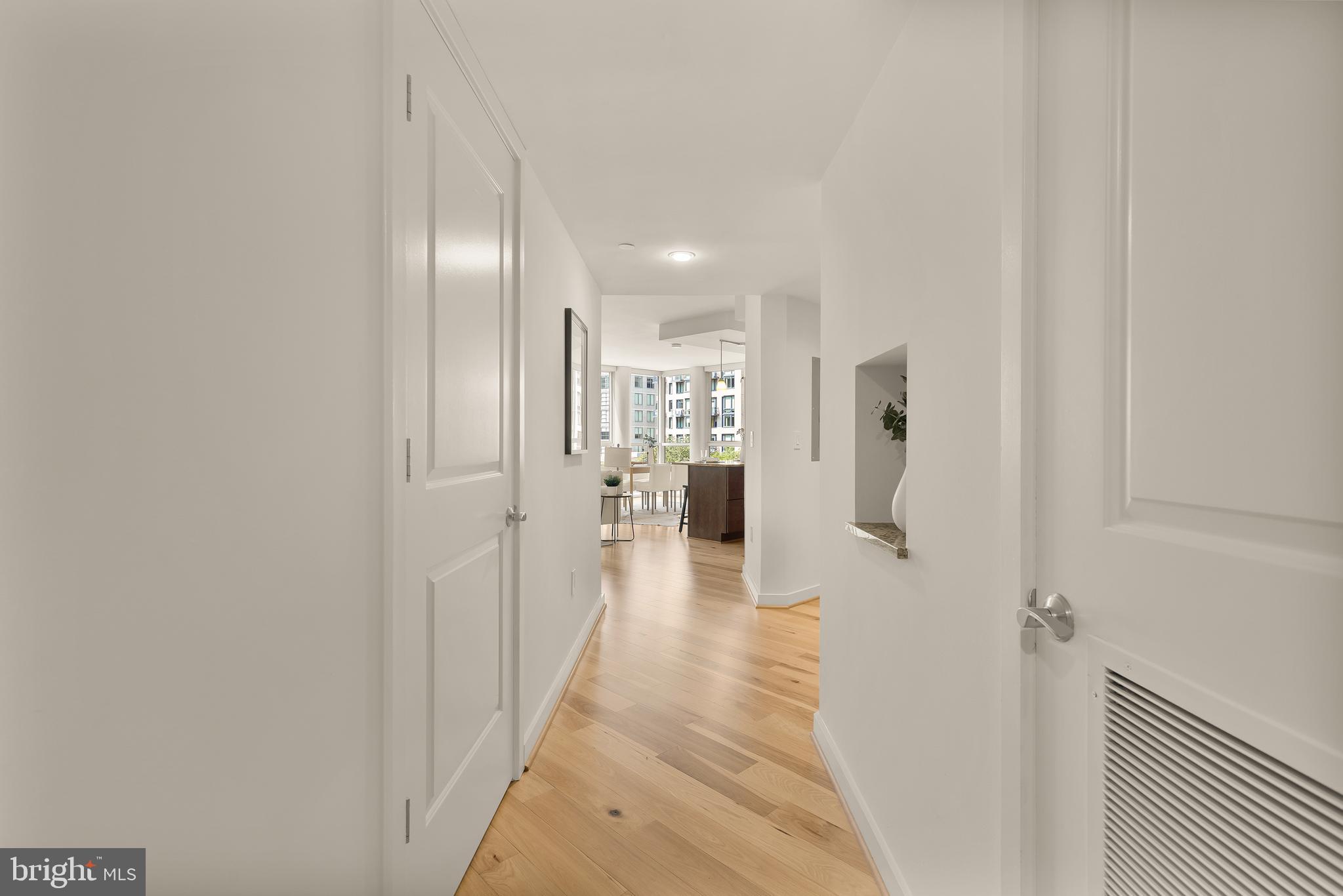 1025 1ST STREET SE 406