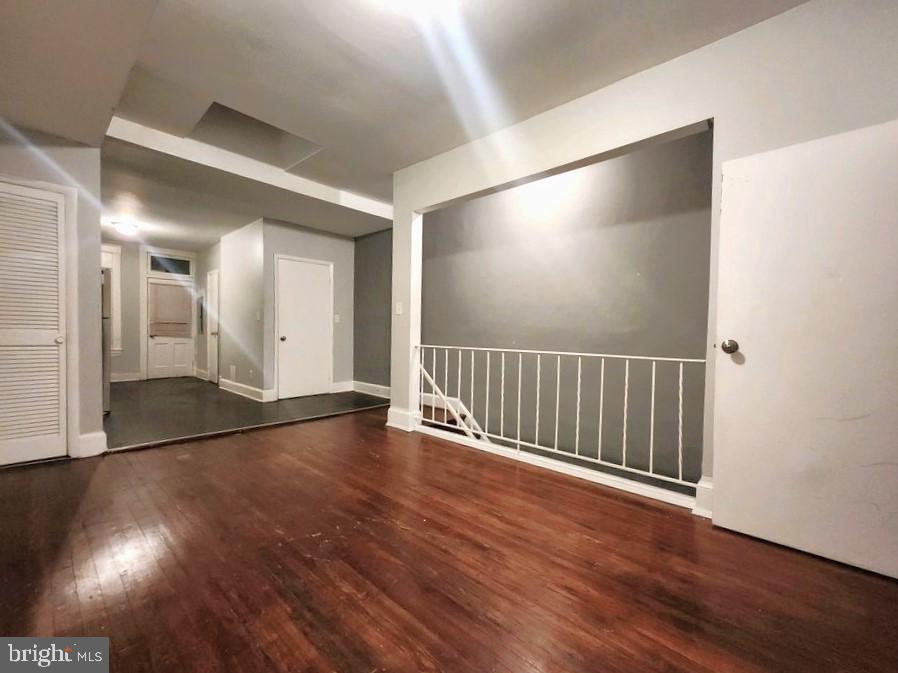 BELAIR-EDISON - Commercial Lease