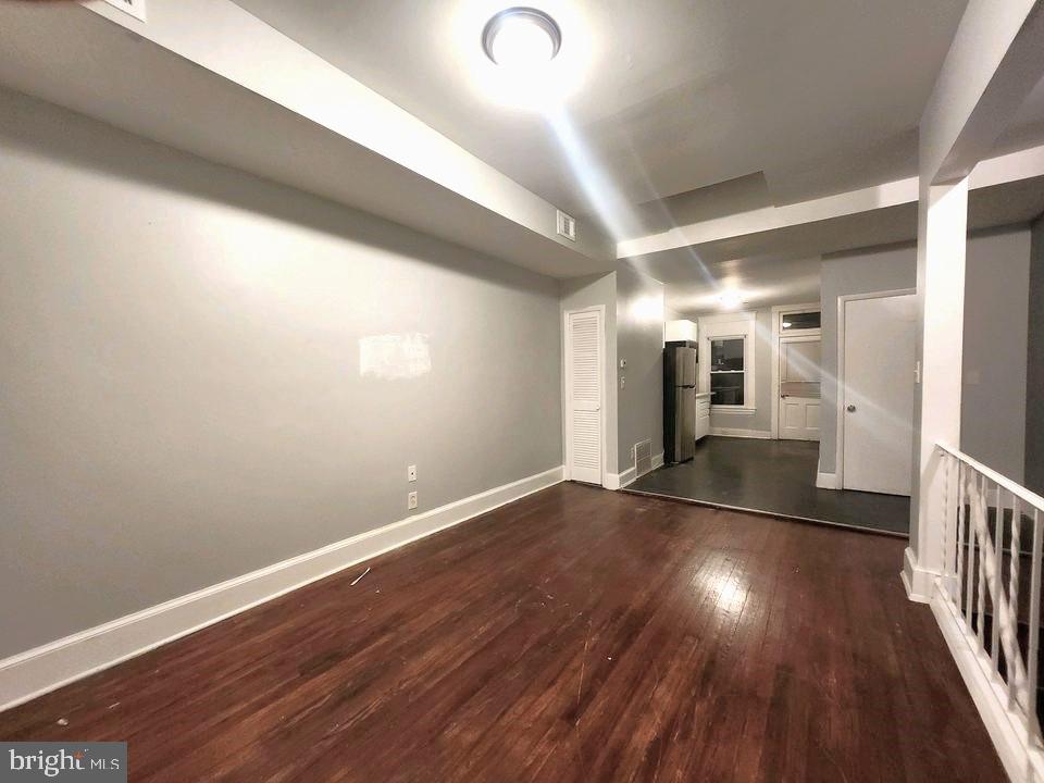 BELAIR-EDISON - Commercial Lease