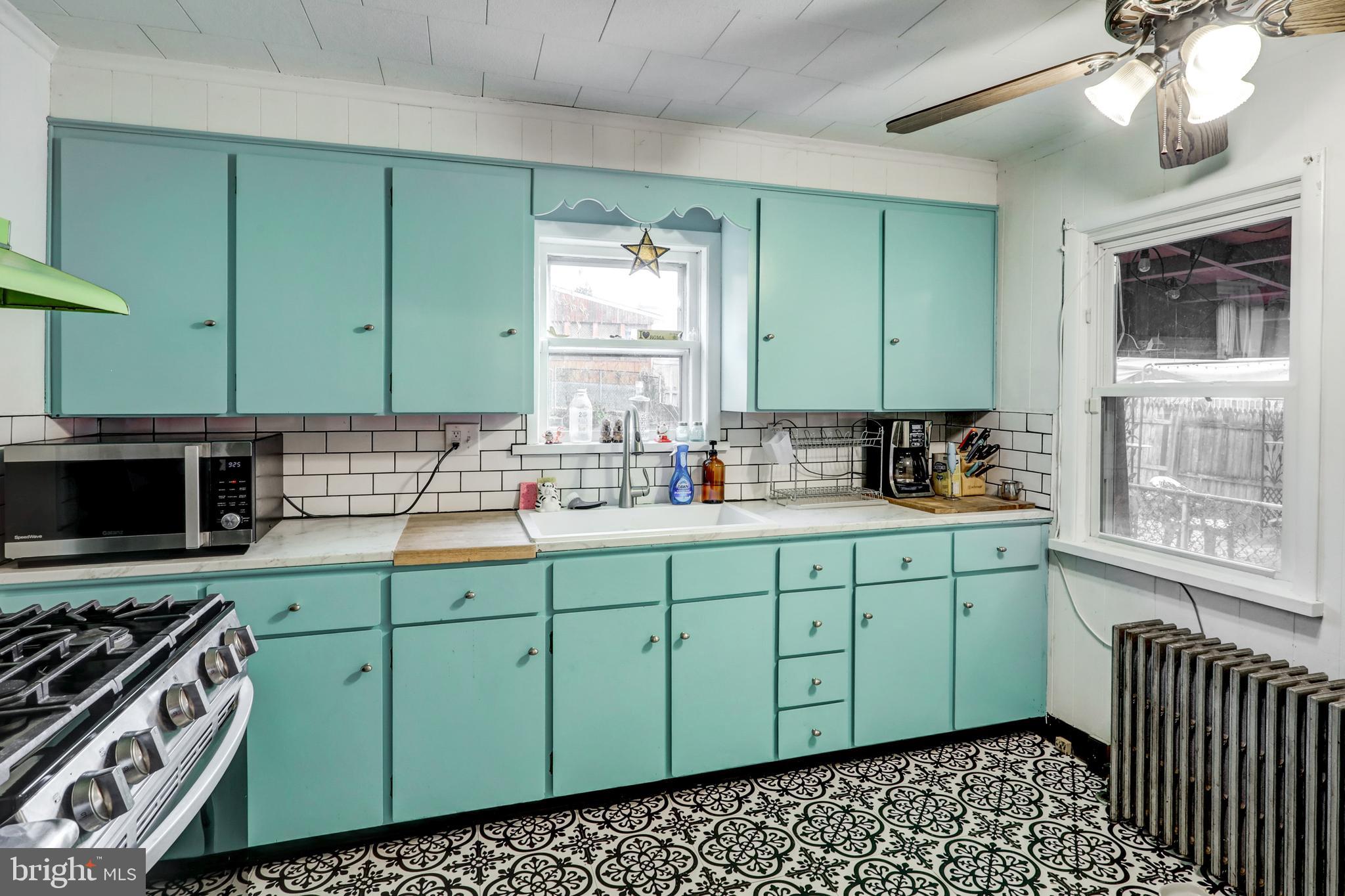 COLUMBIA - Residential