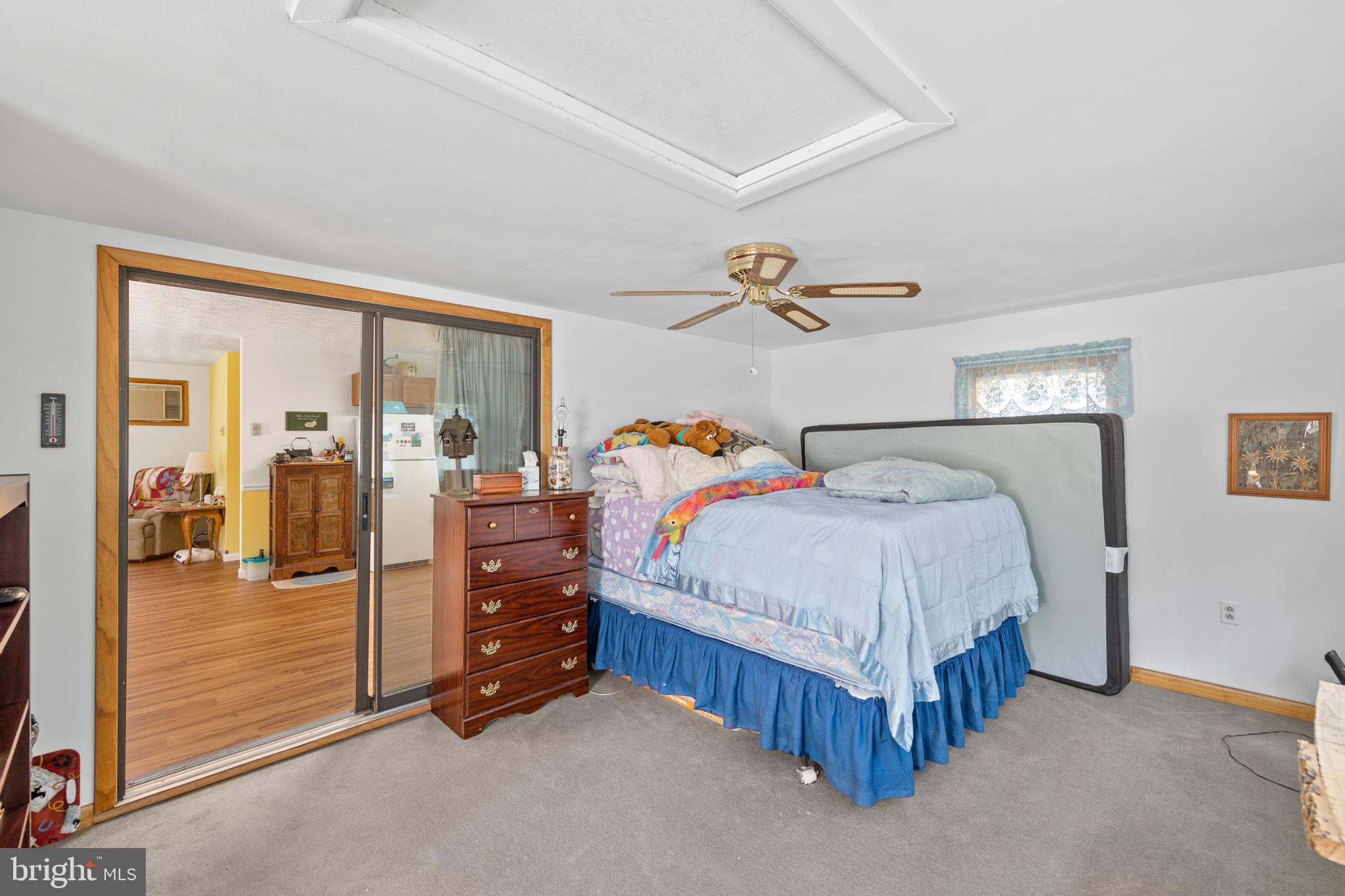 LONG ACRE ESTATES - Residential