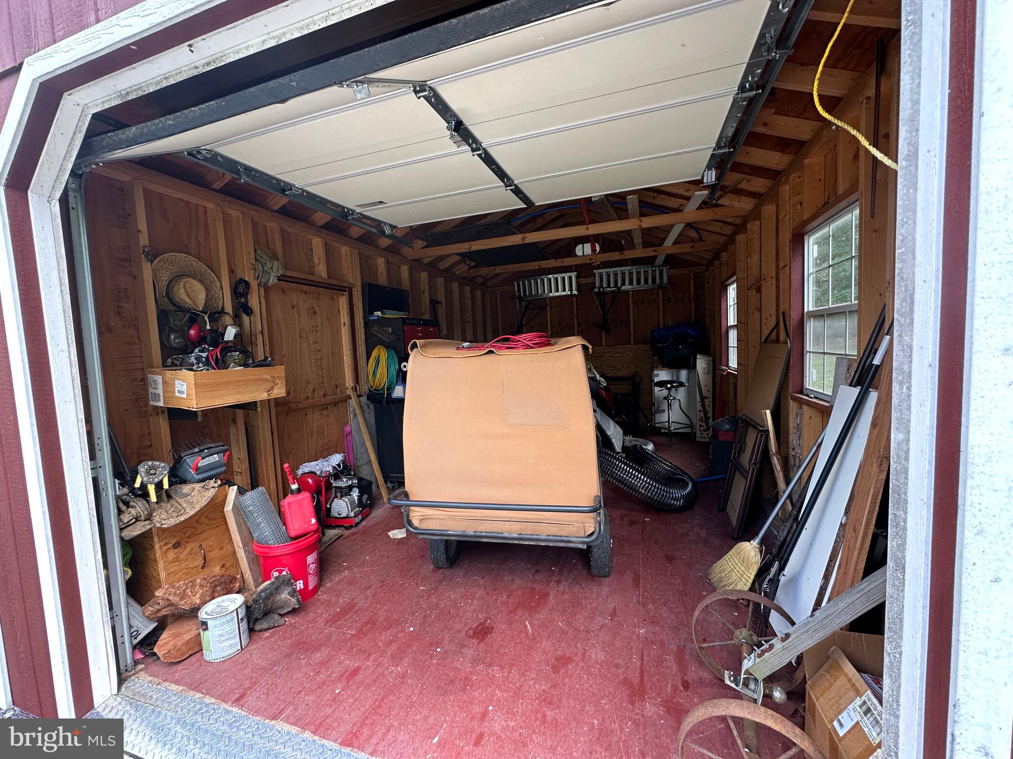 LONG ACRE ESTATES - Residential