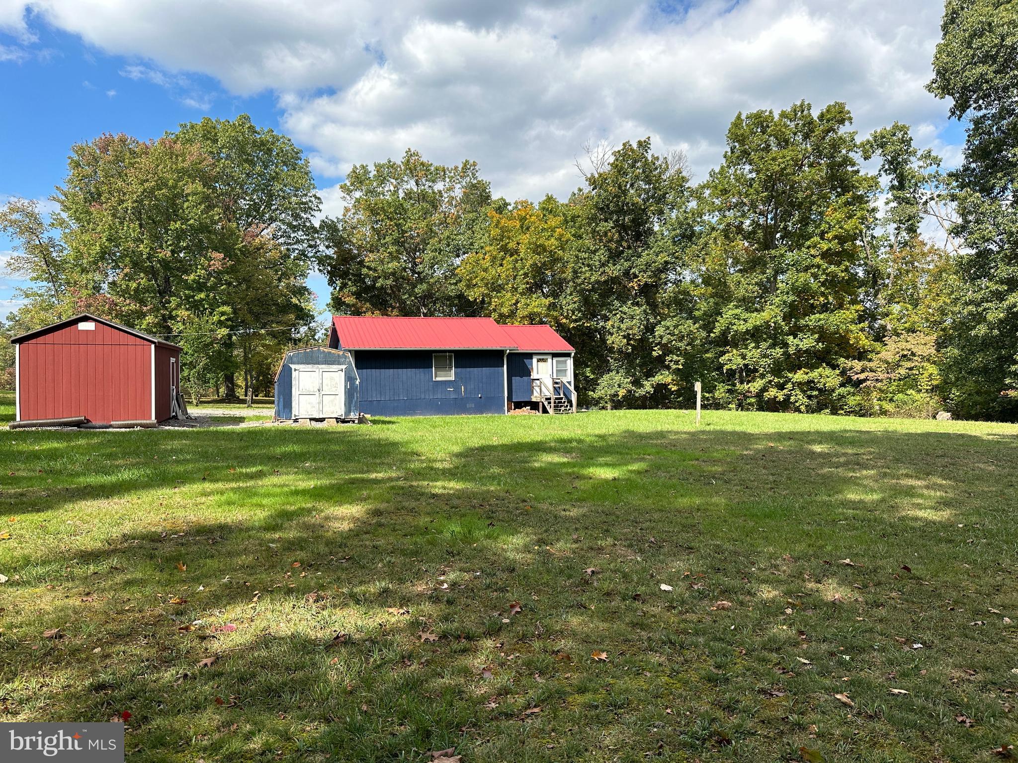 LONG ACRE ESTATES - Residential