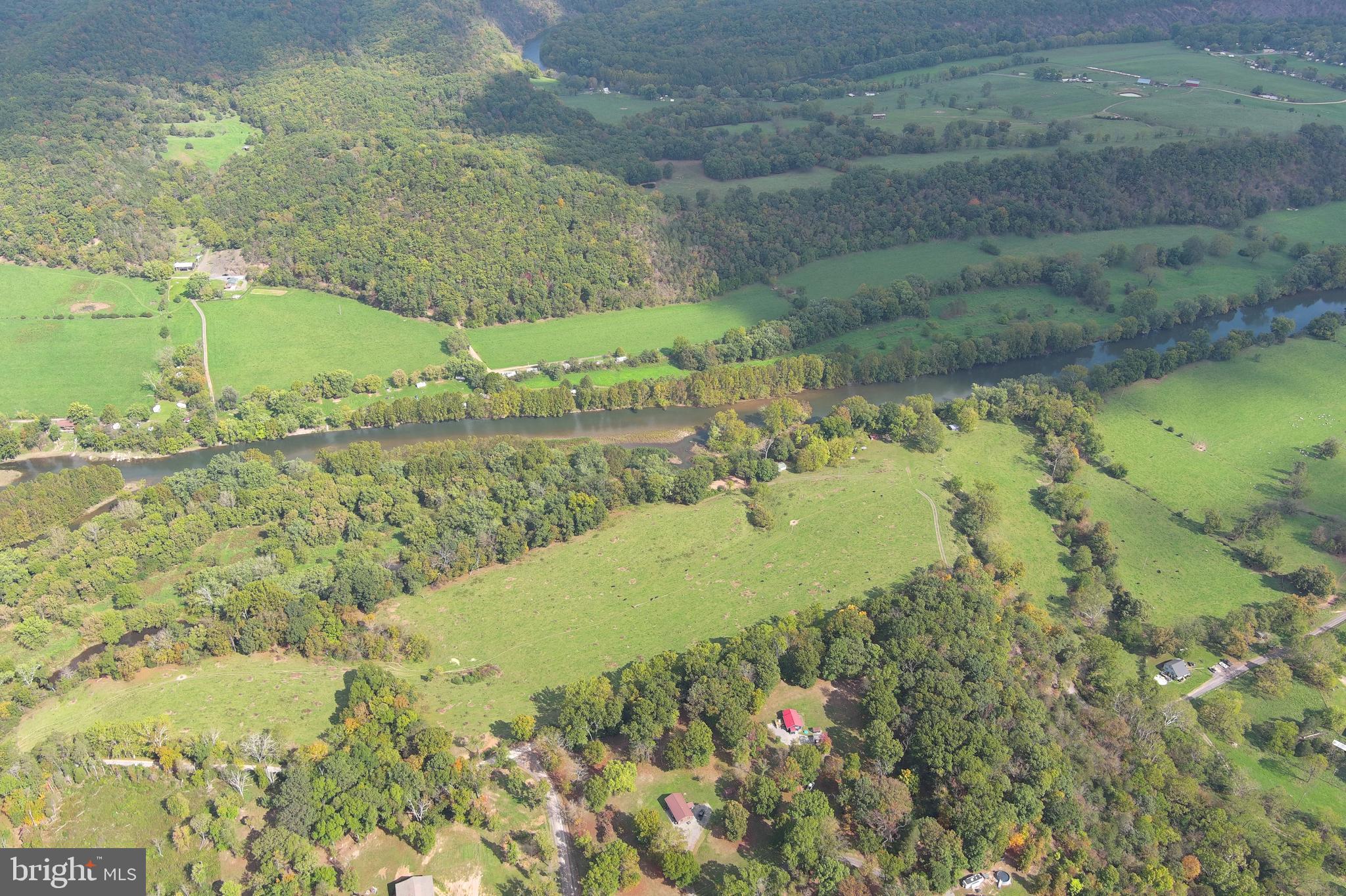 LONG ACRE ESTATES - Residential