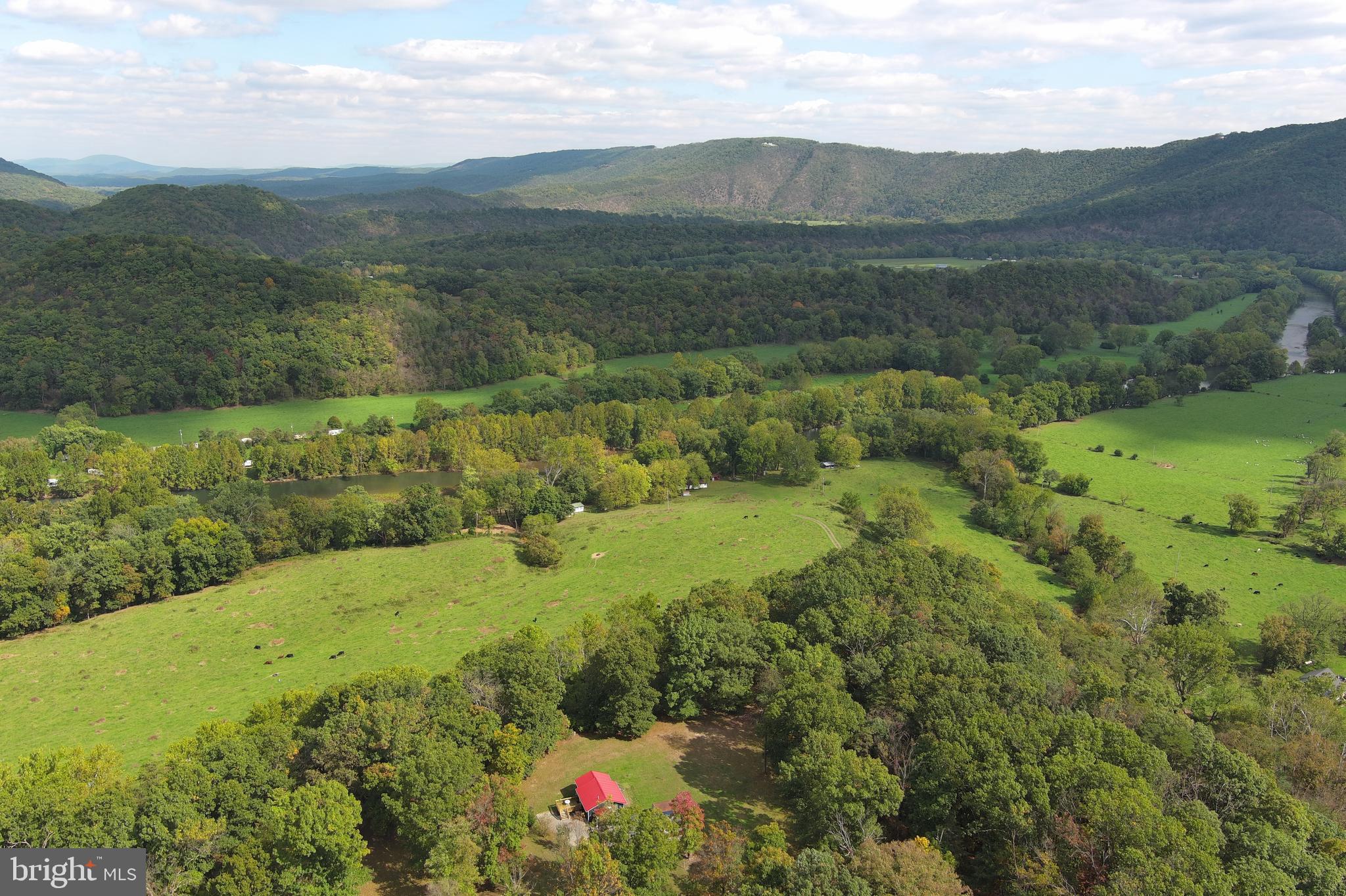 LONG ACRE ESTATES - Residential