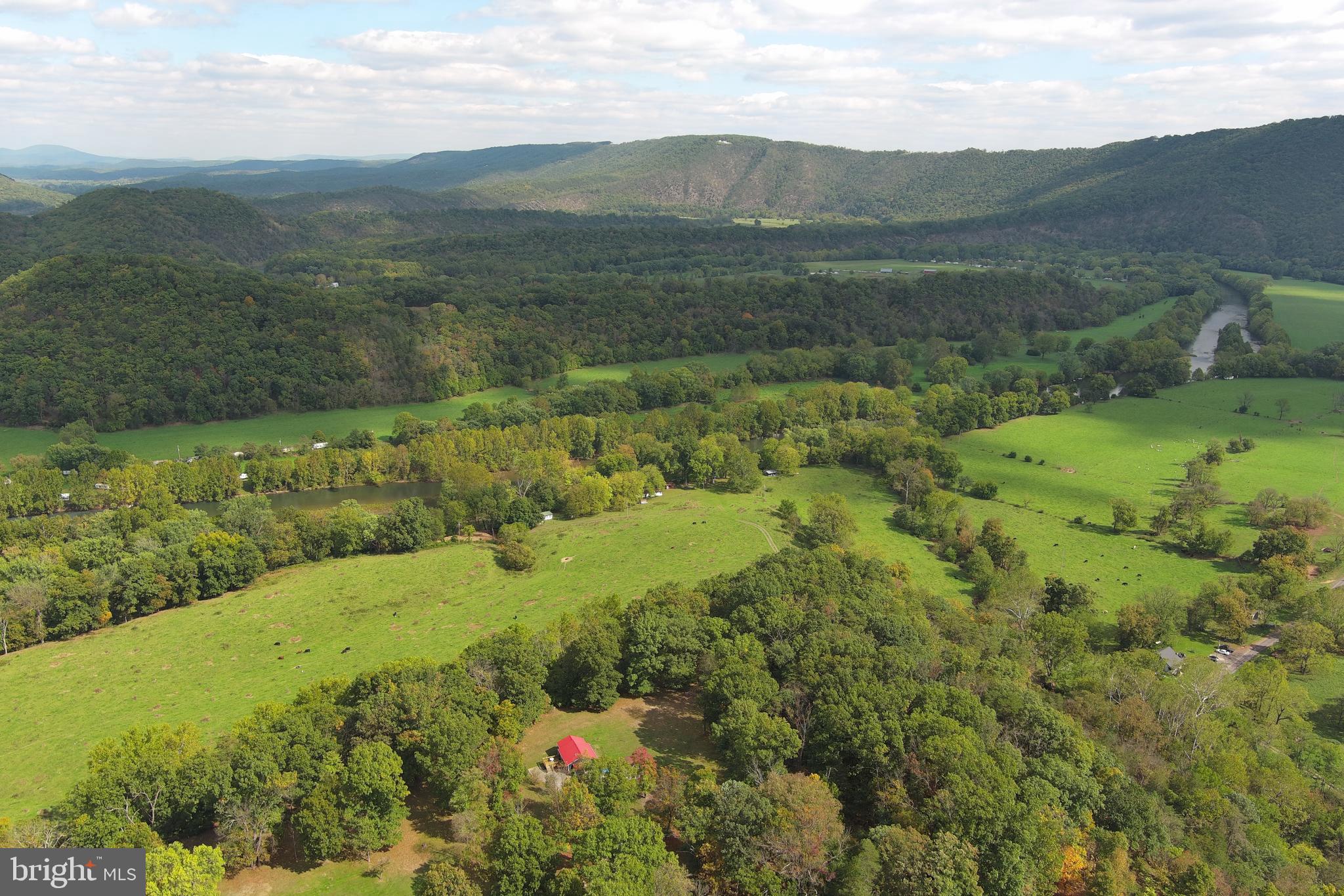 LONG ACRE ESTATES - Residential