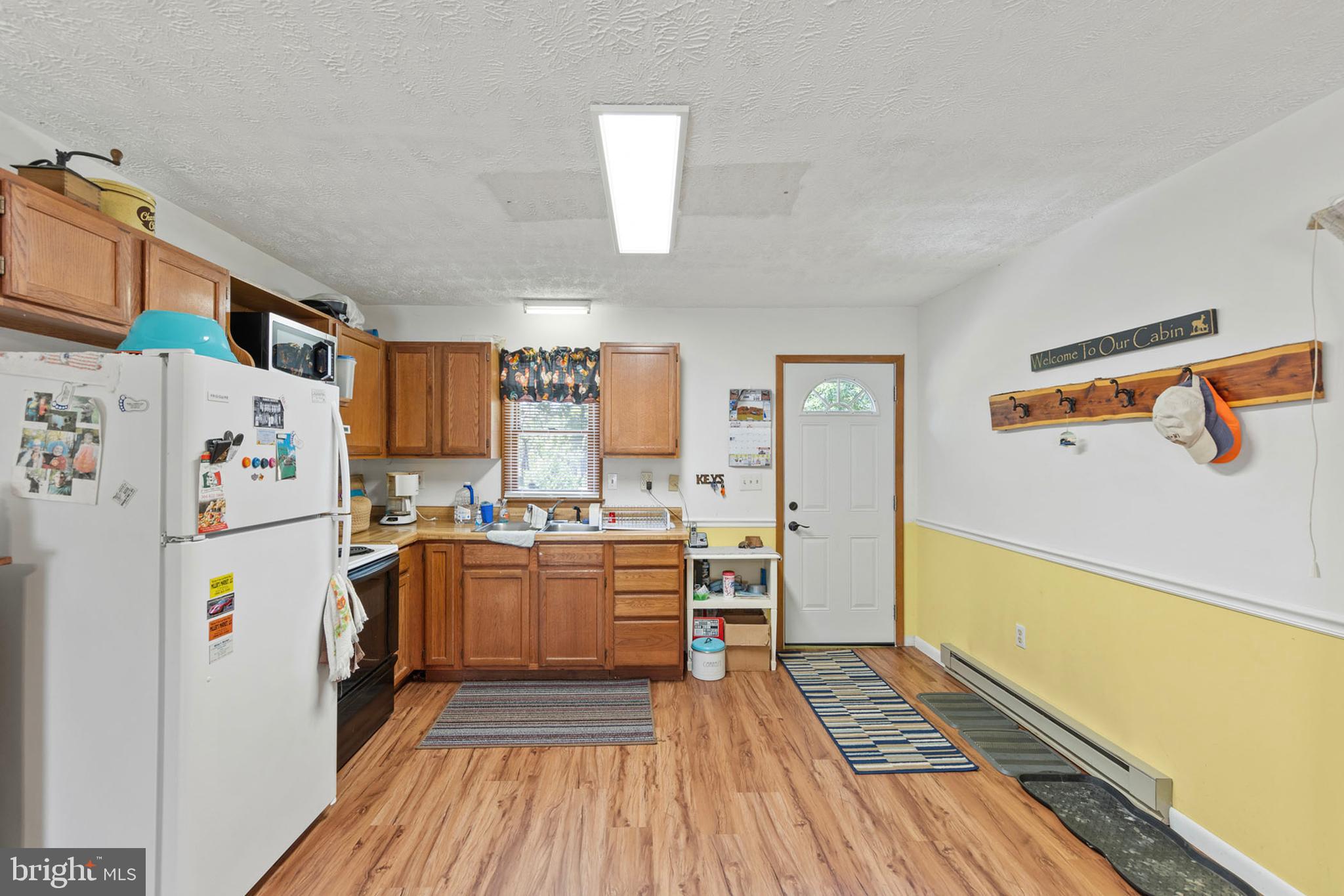 LONG ACRE ESTATES - Residential