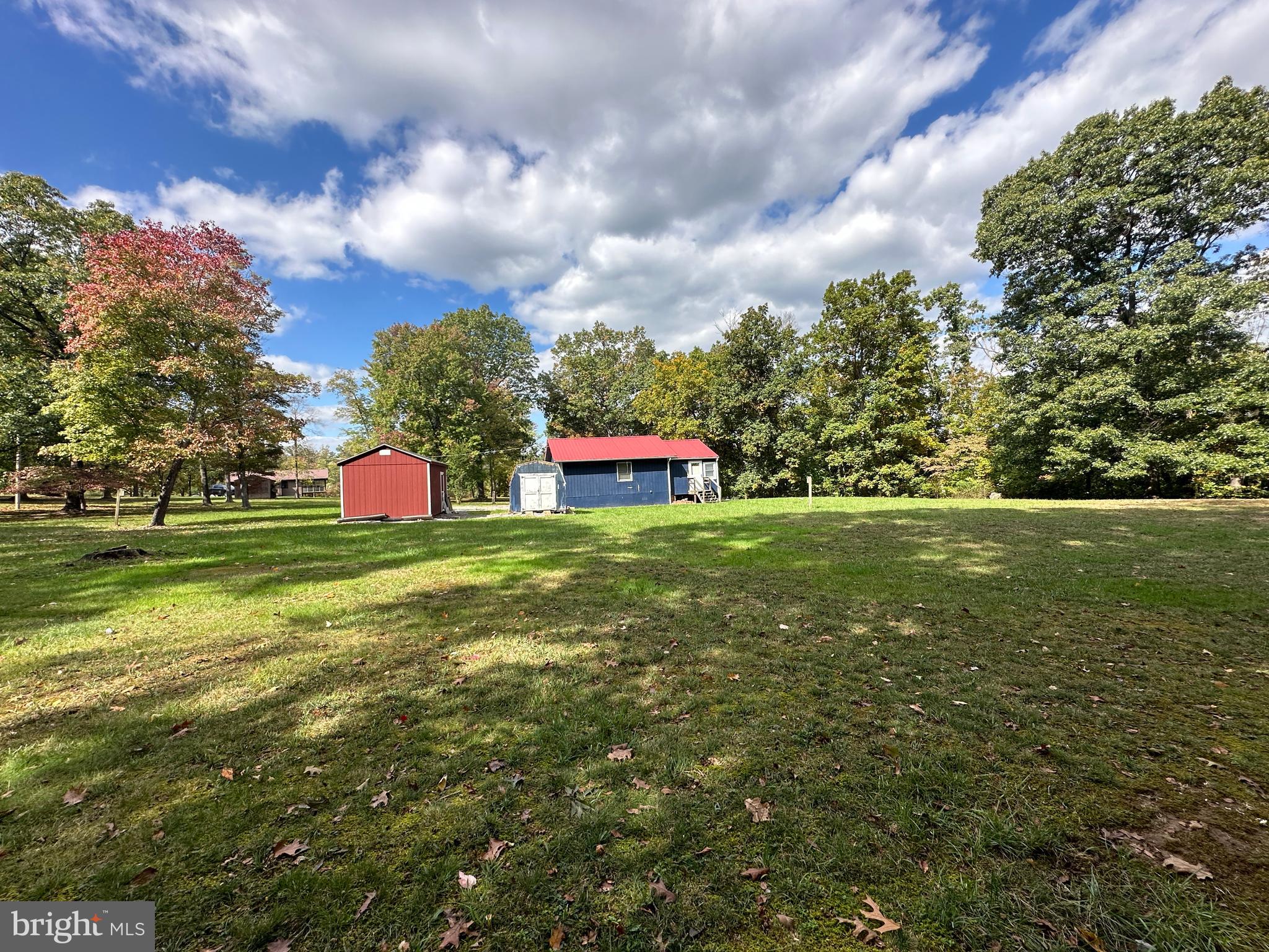 LONG ACRE ESTATES - Residential