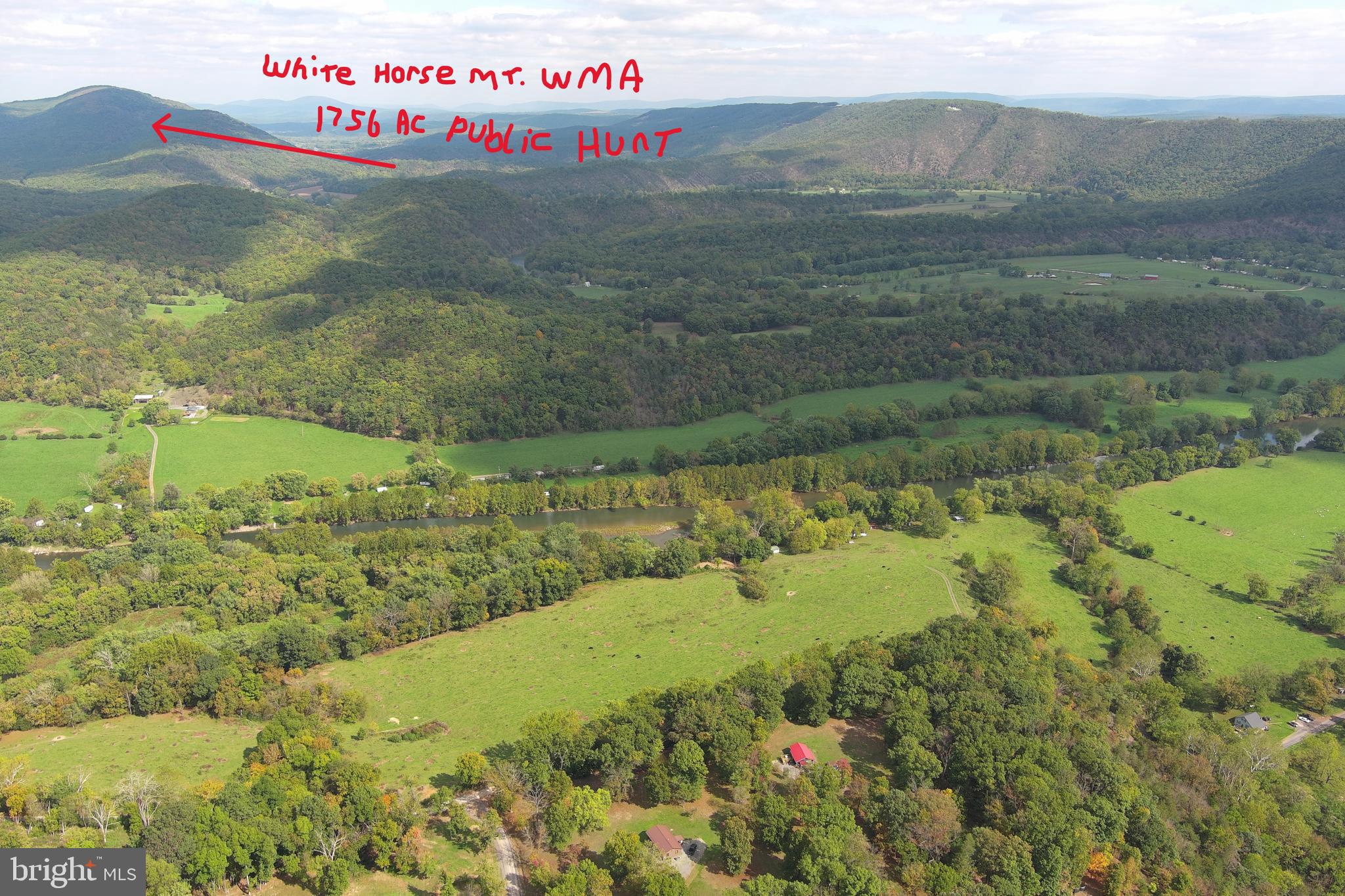 LONG ACRE ESTATES - Residential