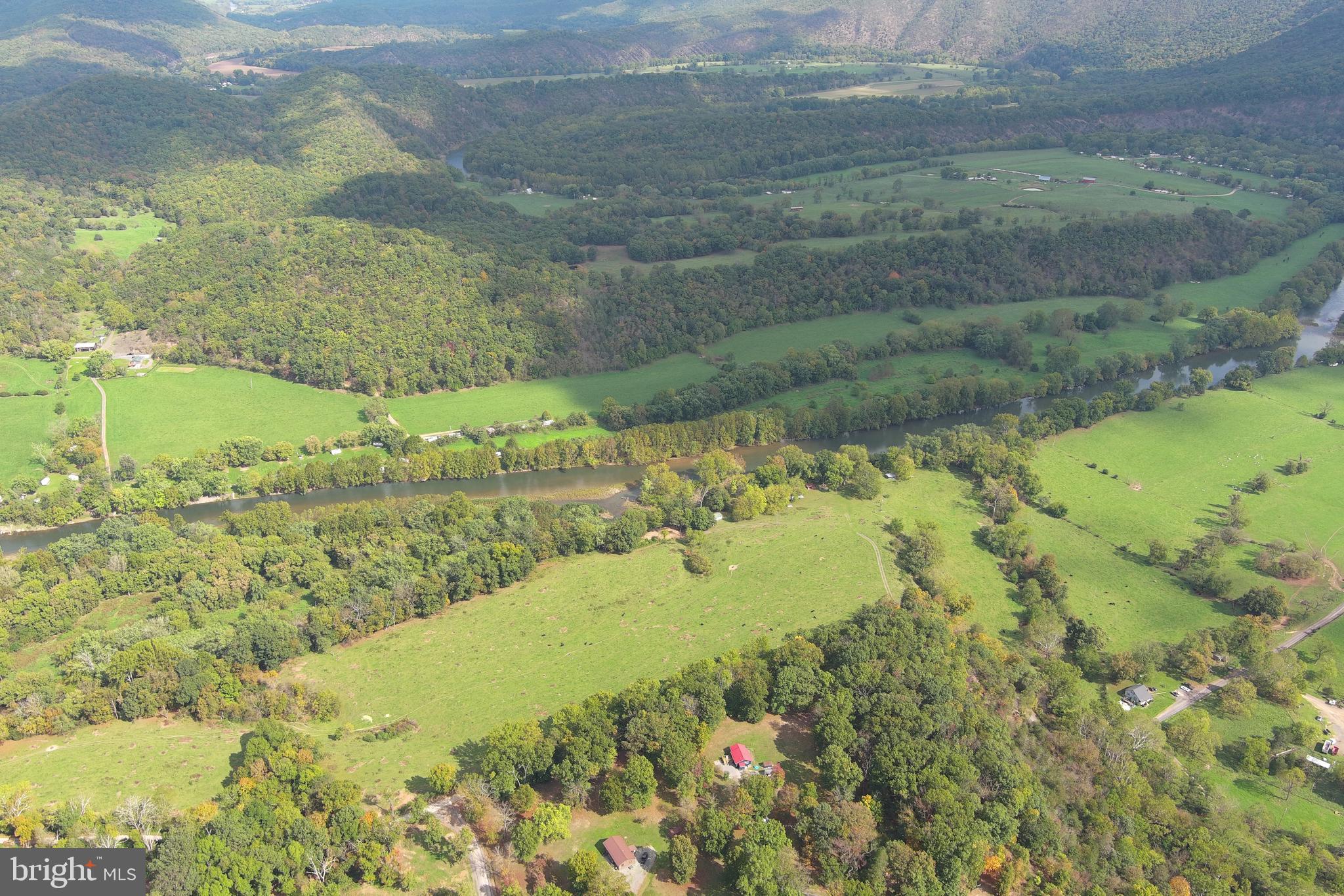 LONG ACRE ESTATES - Residential