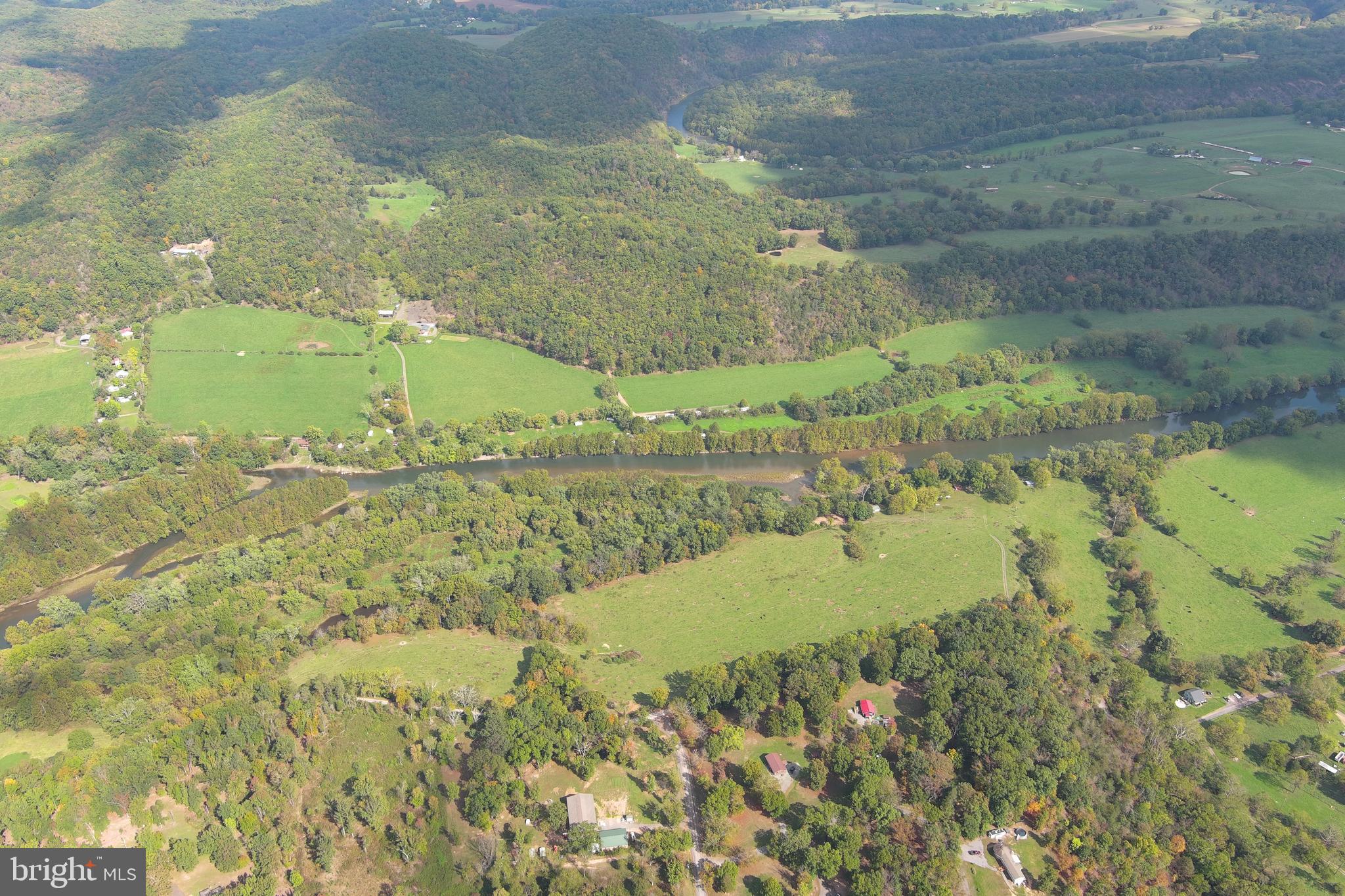 LONG ACRE ESTATES - Residential