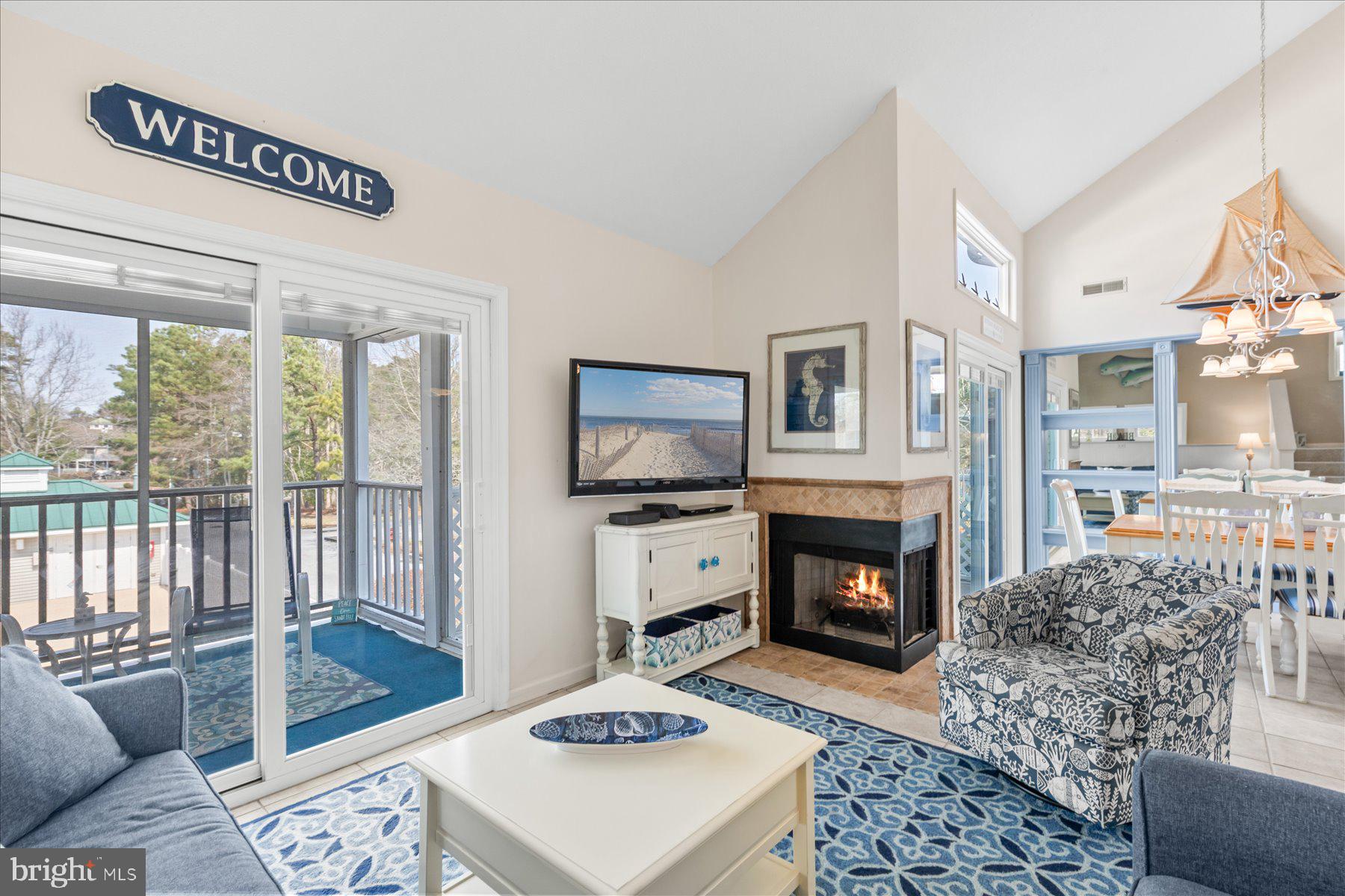 SEA COLONY WEST - Residential