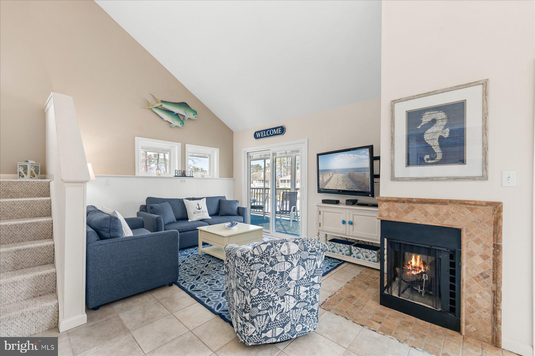 SEA COLONY WEST - Residential