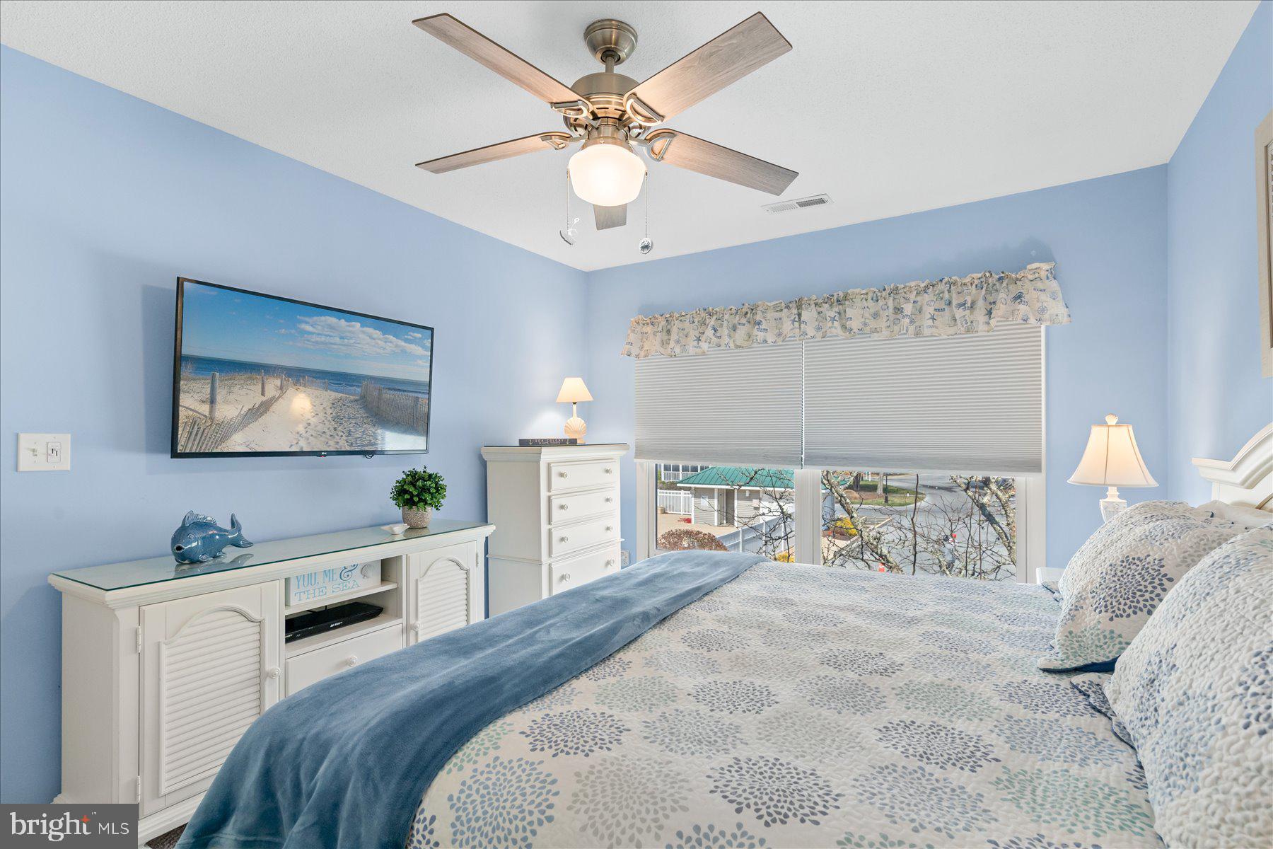 SEA COLONY WEST - Residential