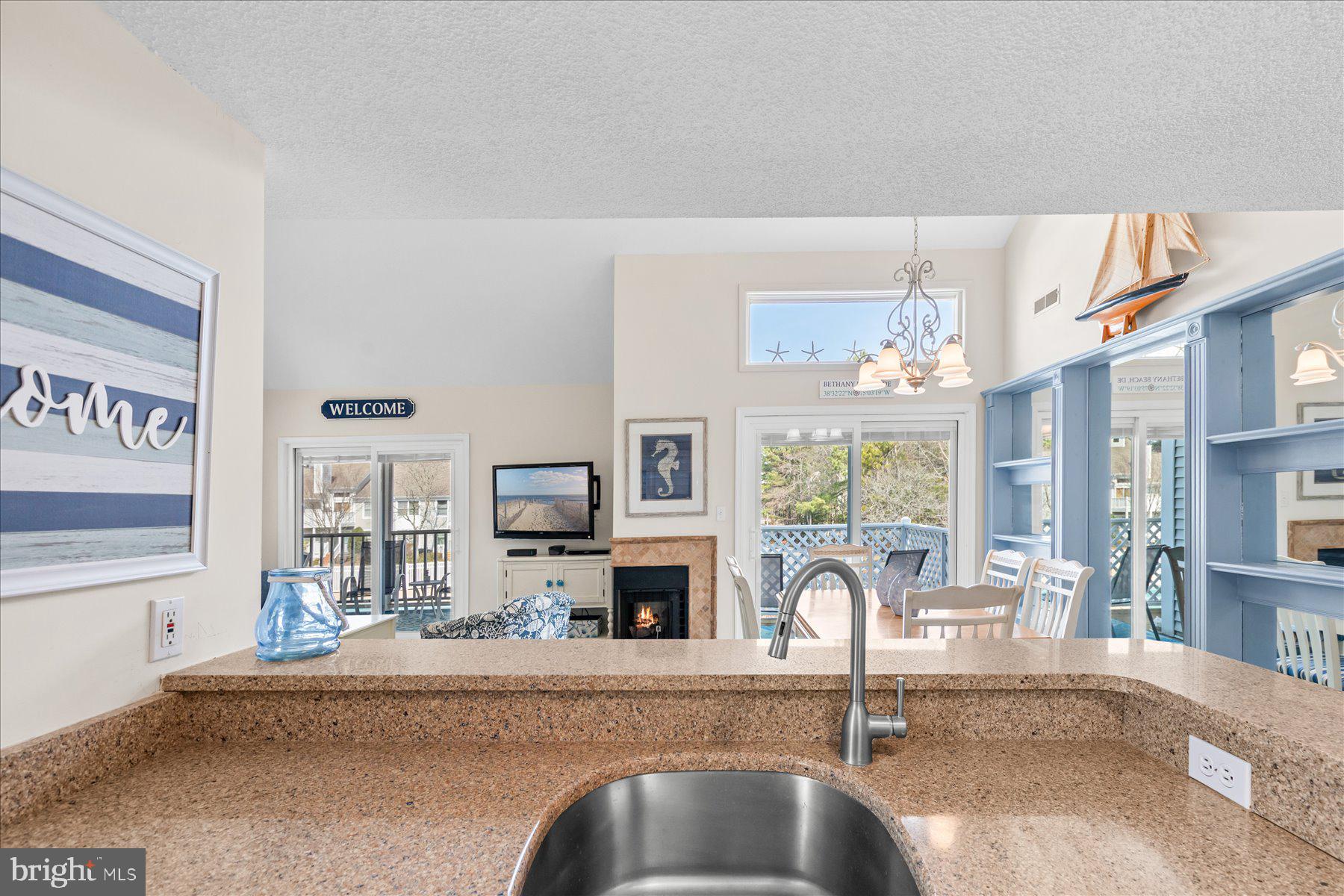 SEA COLONY WEST - Residential