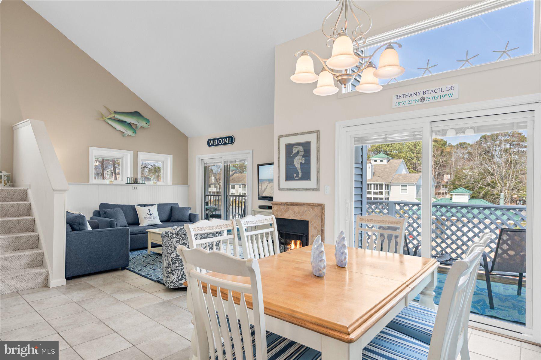 SEA COLONY WEST - Residential