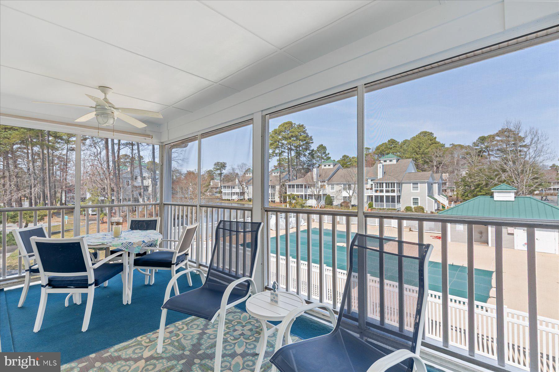 SEA COLONY WEST - Residential