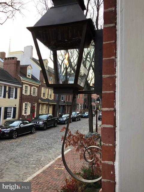 SOCIETY HILL - Residential