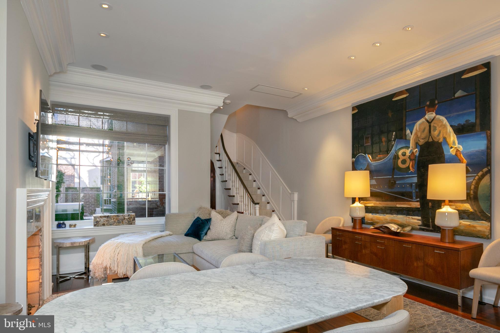 SOCIETY HILL - Residential