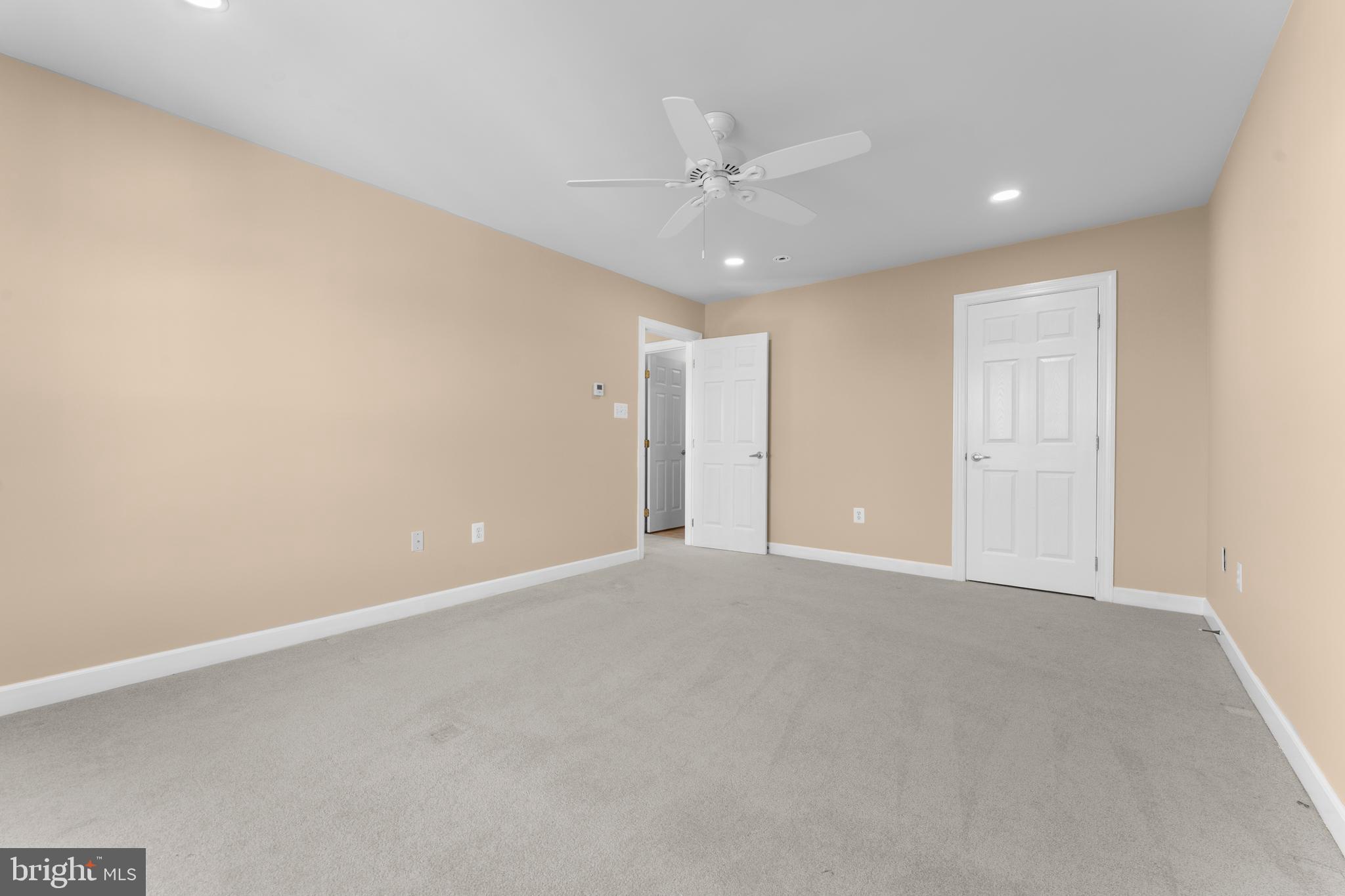 ROTHERWOOD II - Residential