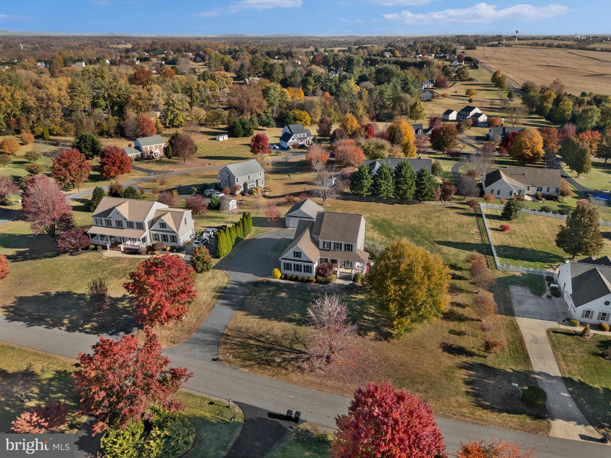 19483 MEADOWVALE COURT