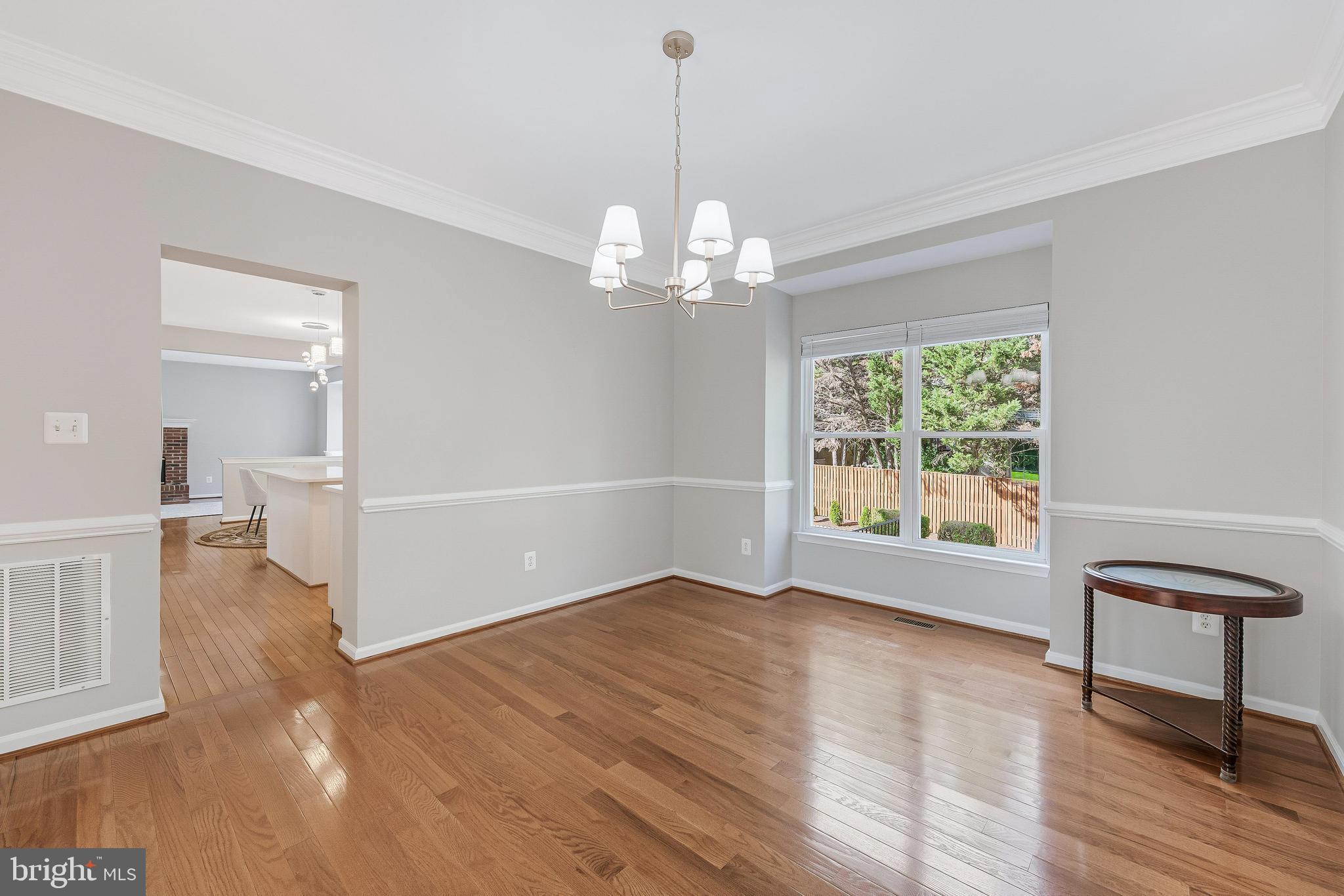 FARMWELL HUNT - Residential