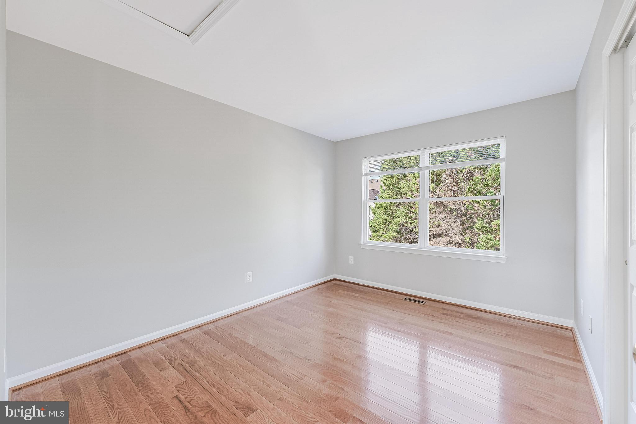 FARMWELL HUNT - Residential