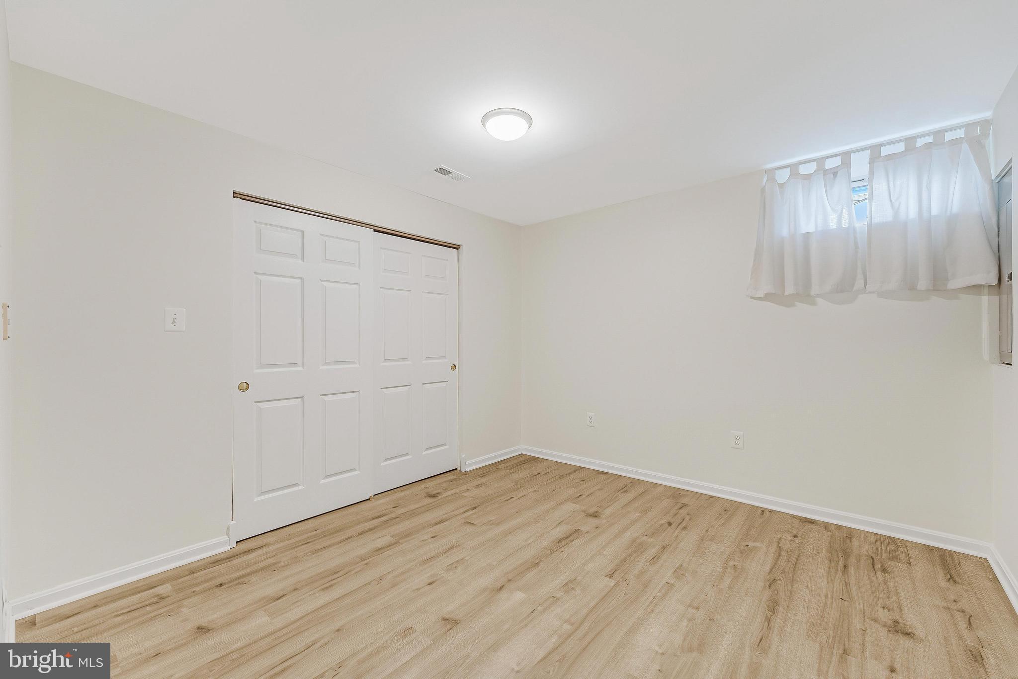 FARMWELL HUNT - Residential