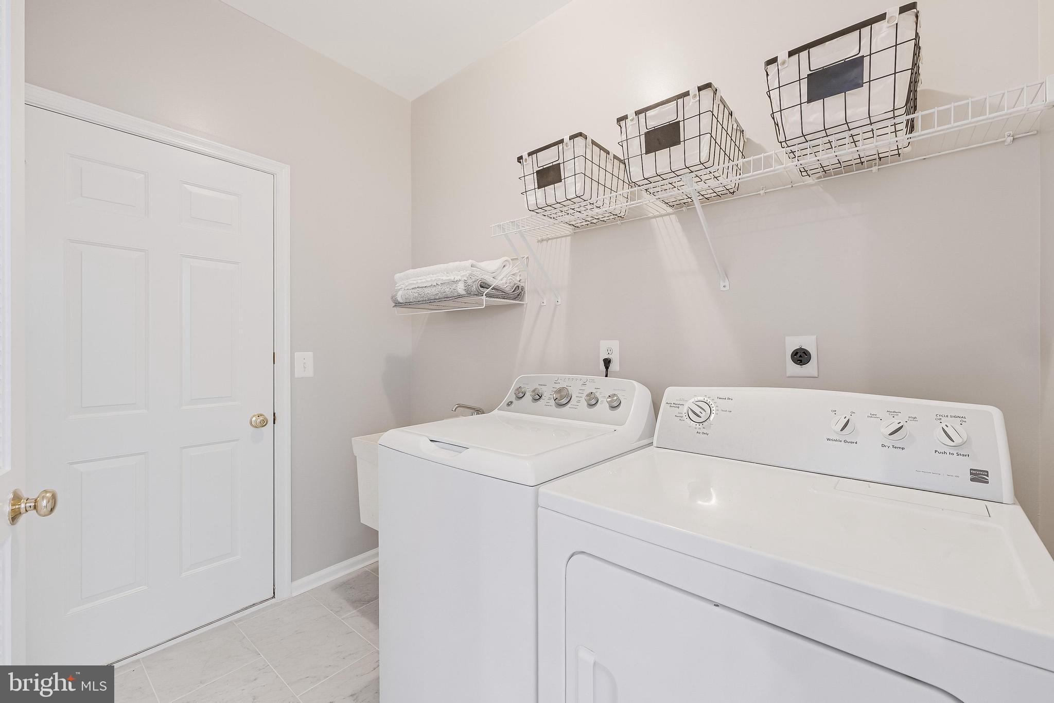 FARMWELL HUNT - Residential