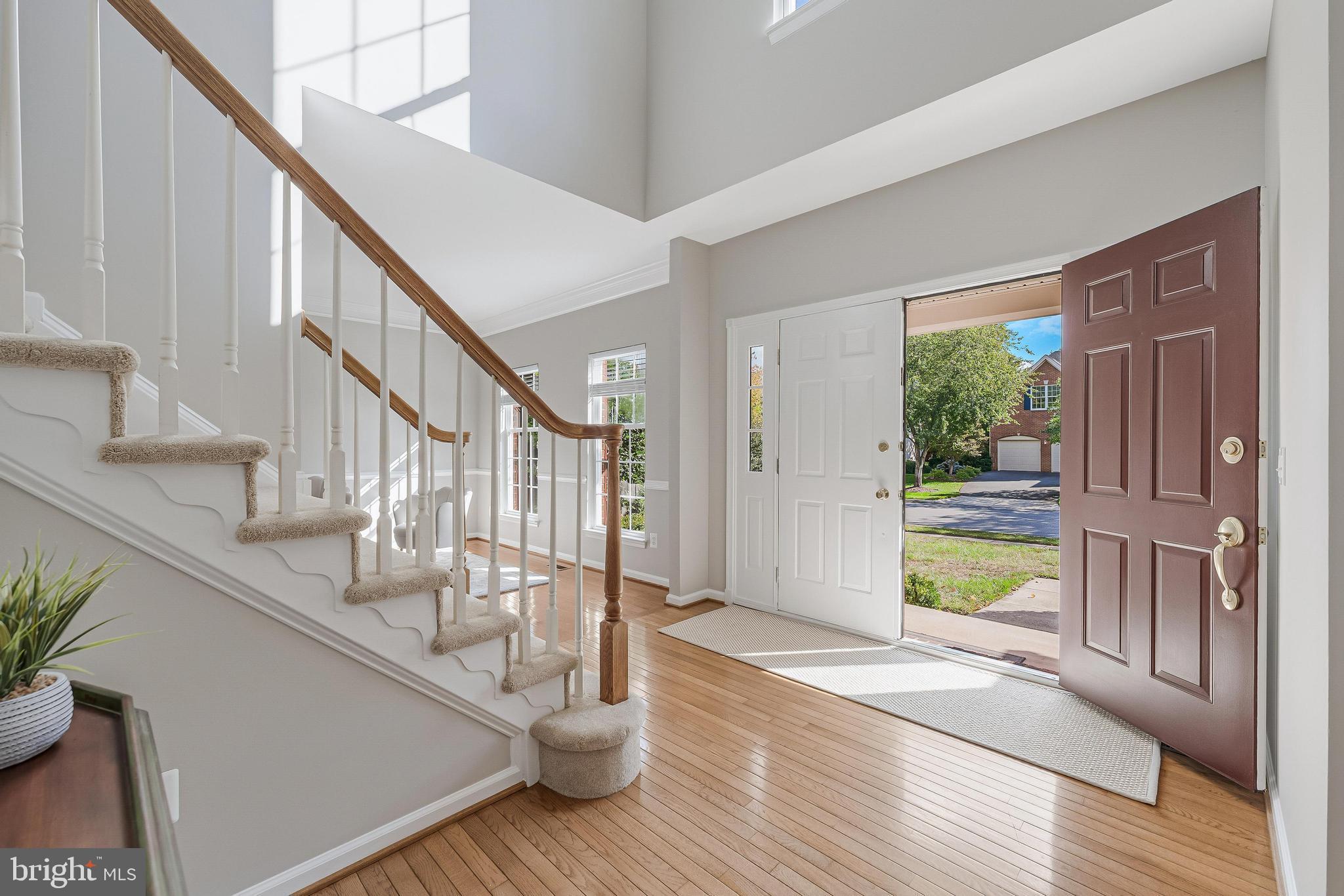 FARMWELL HUNT - Residential