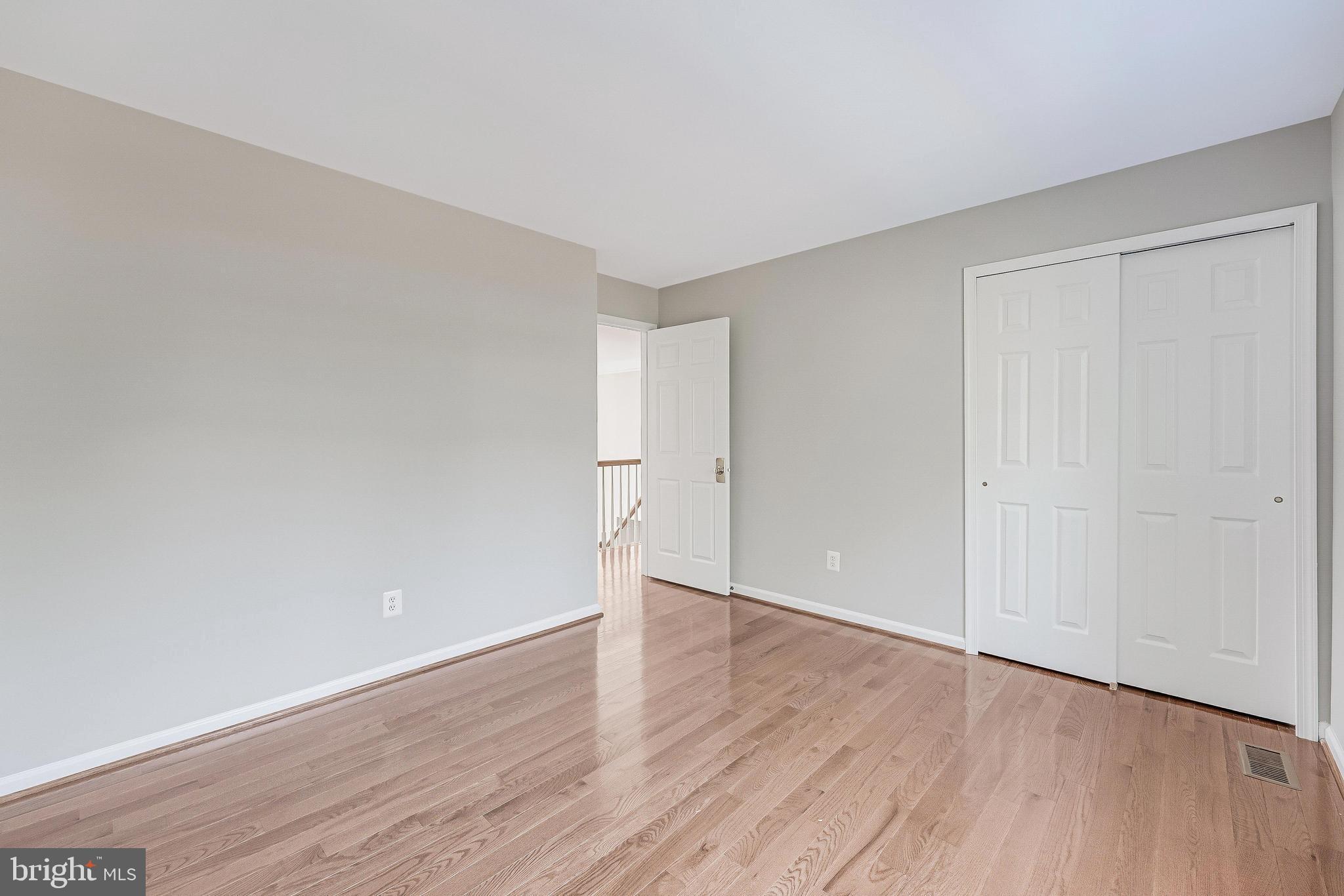 FARMWELL HUNT - Residential