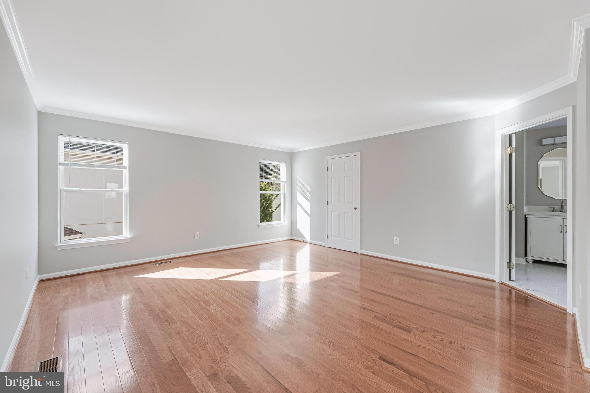 FARMWELL HUNT - Residential