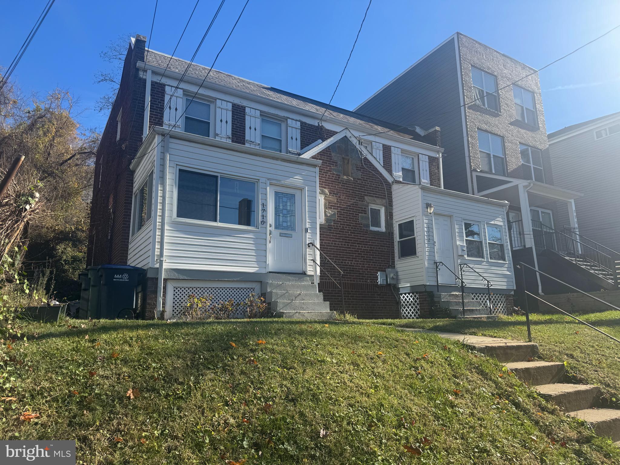 1710 28TH STREET SE