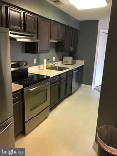 HARBOUR GATES - Residential Lease