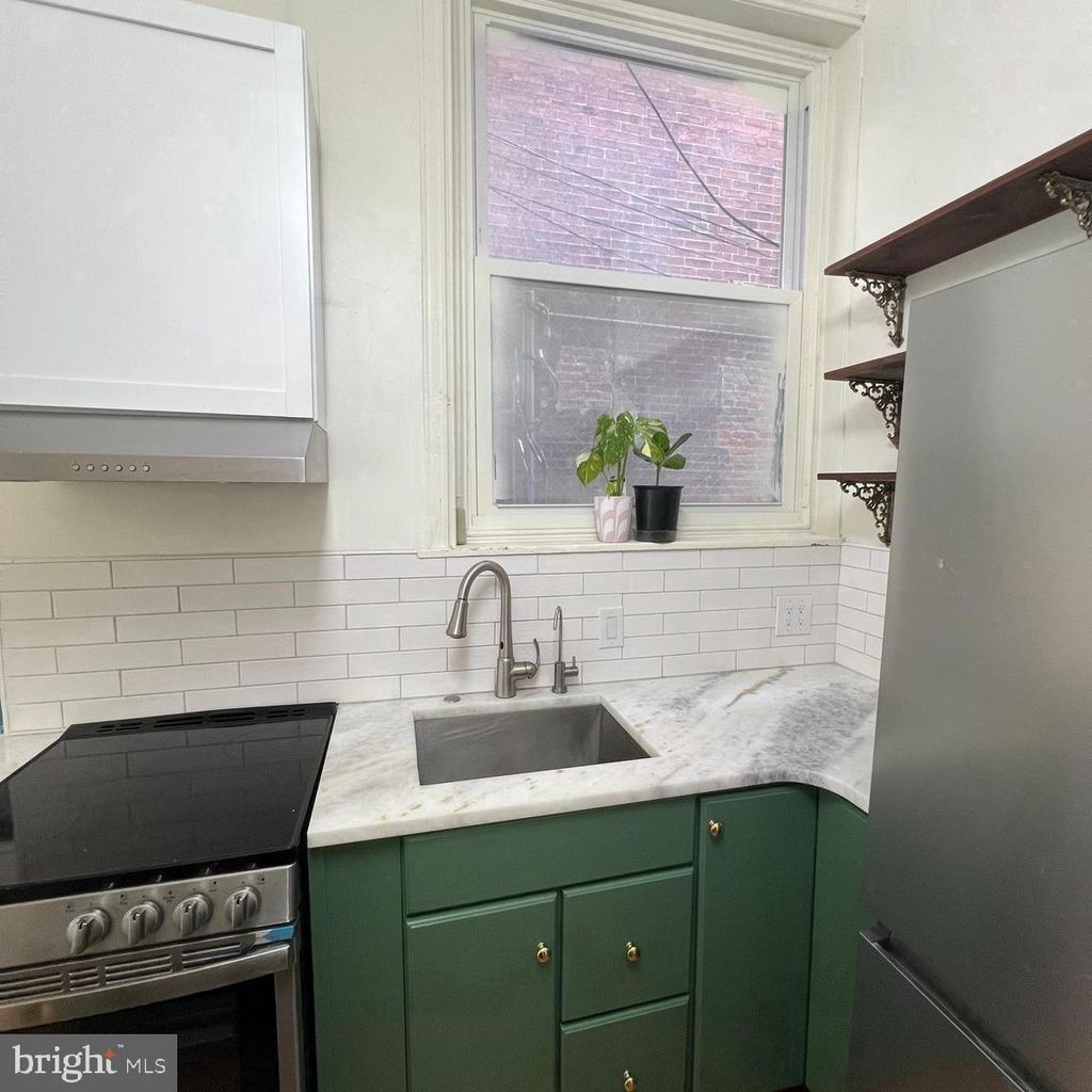 Photo of 2947 W Girard Avenue, PHILADELPHIA, PA 19130 (MLS # PAPH2579322)