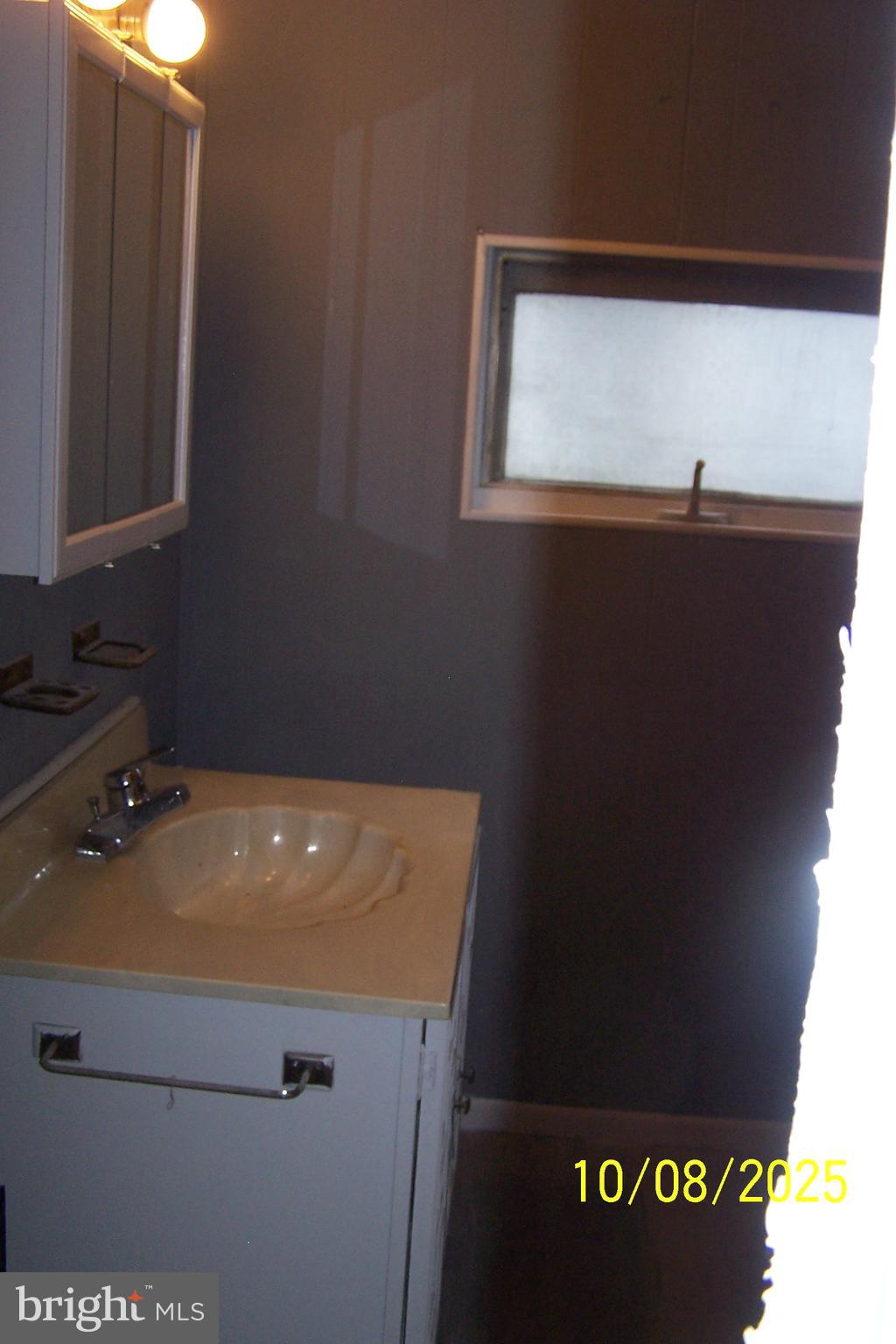 MIDDLE WARD - Residential