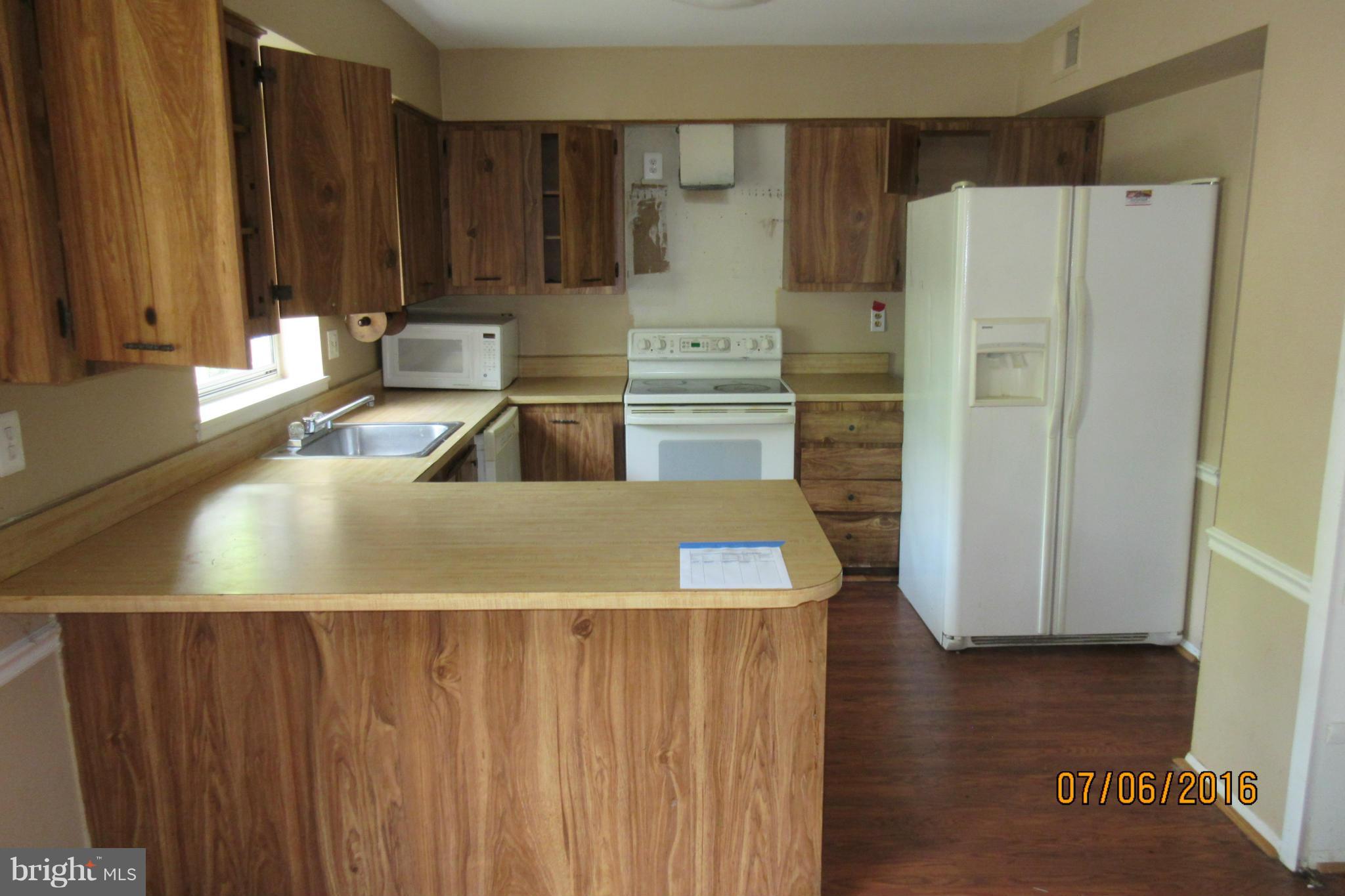 VILLAGE OF HICKORY RIDGE - Residential