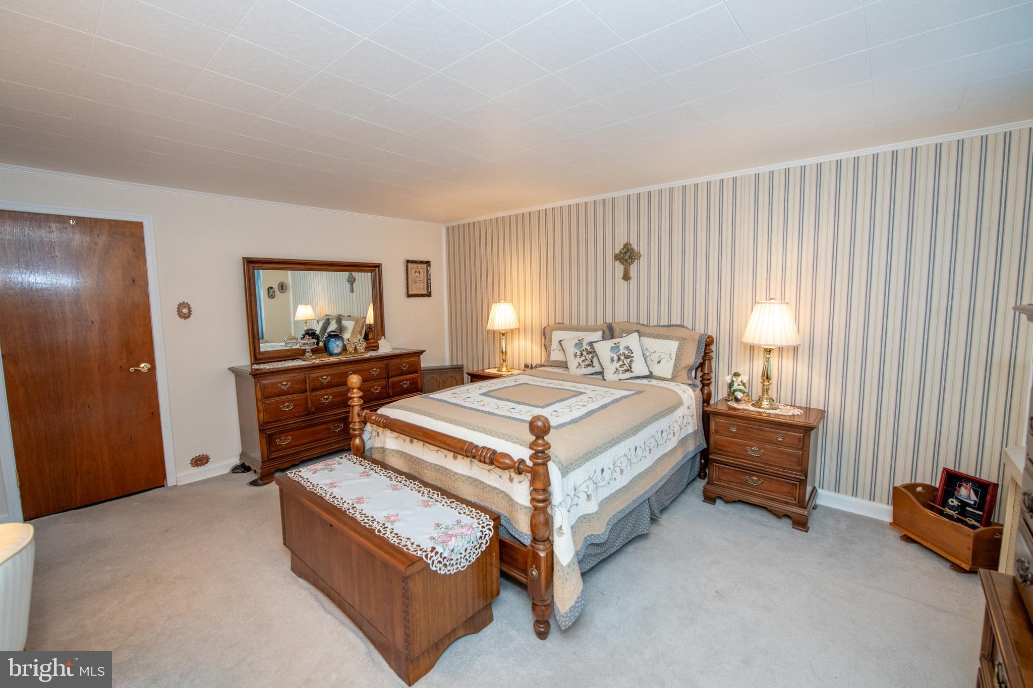 BRIDESBURG - Residential