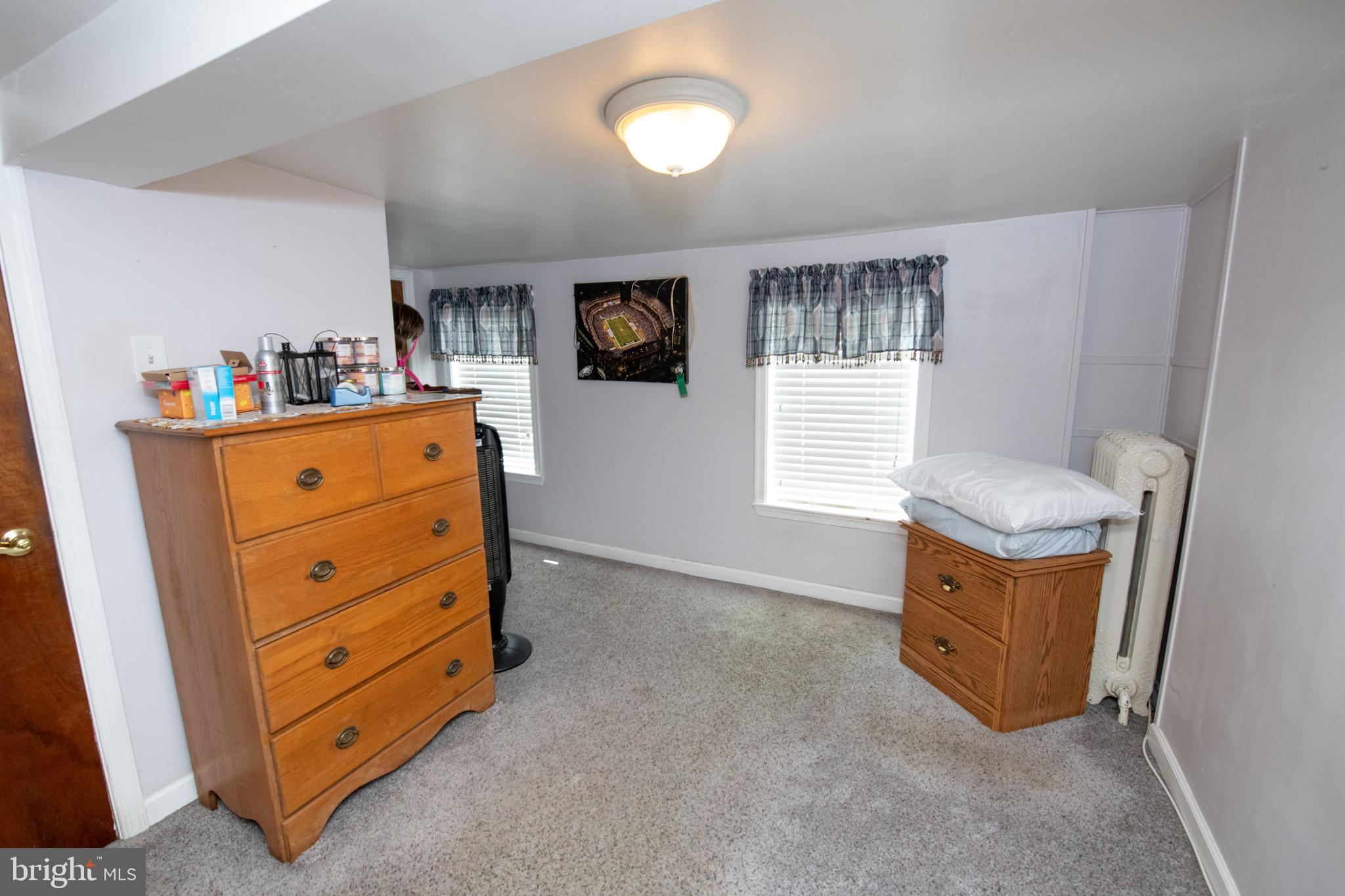 BRIDESBURG - Residential