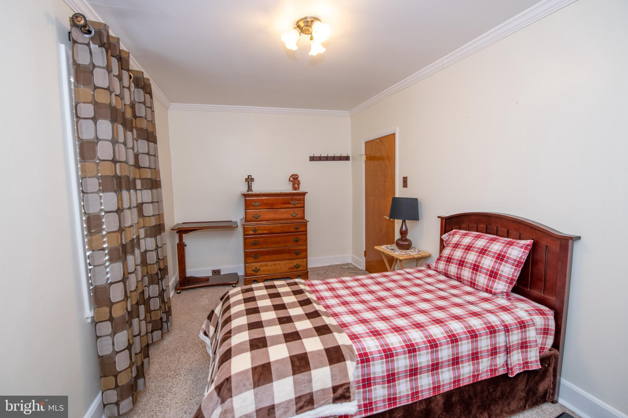 BRIDESBURG - Residential