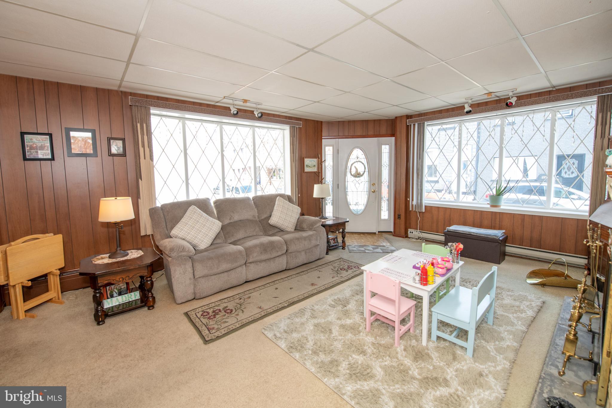 BRIDESBURG - Residential