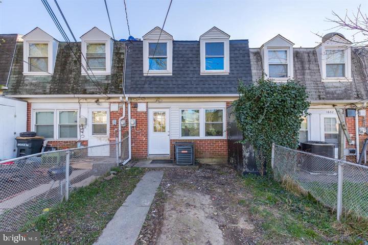 PARKSIDE HEIGHTS - Residential Lease