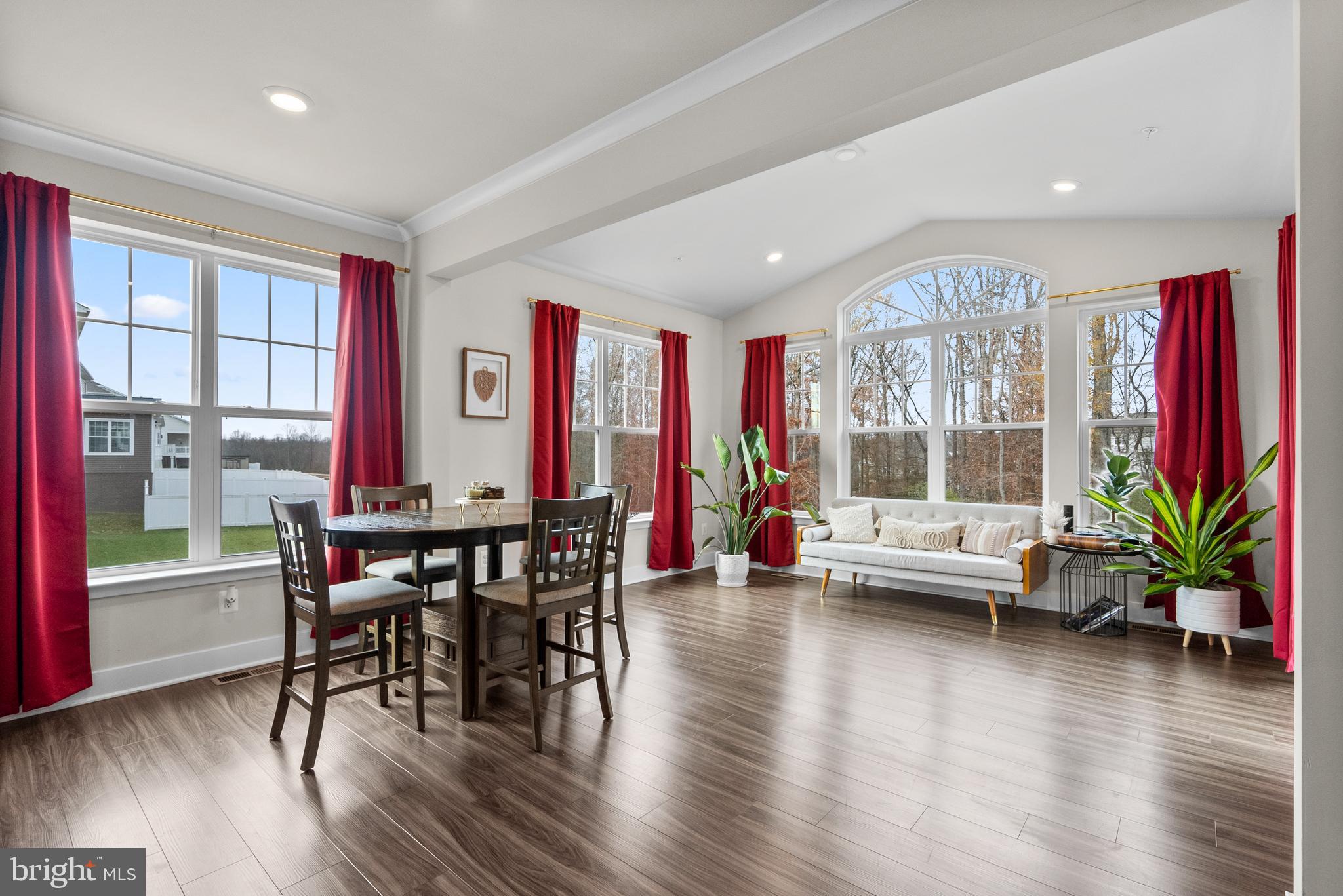 STONEHAVEN - Residential